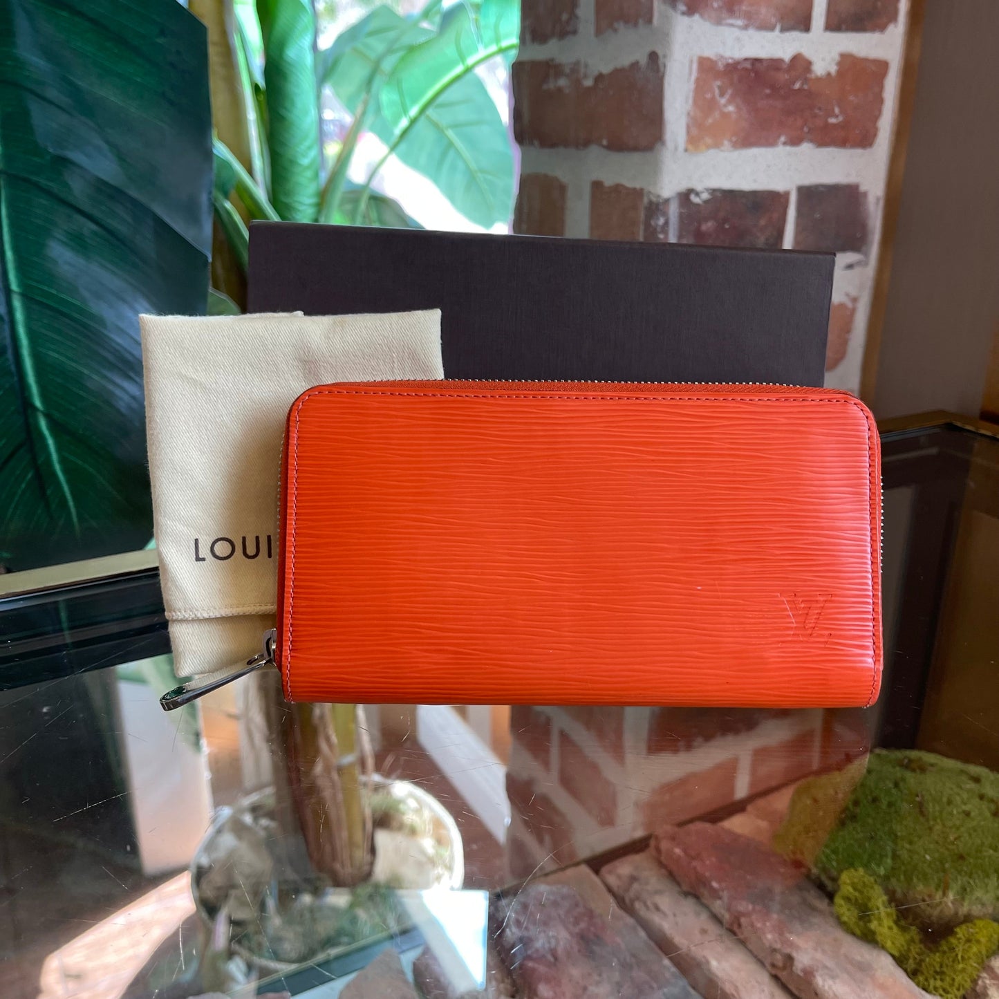 LOUIS VUITTON Orange Epi Leather Zippy Wallet