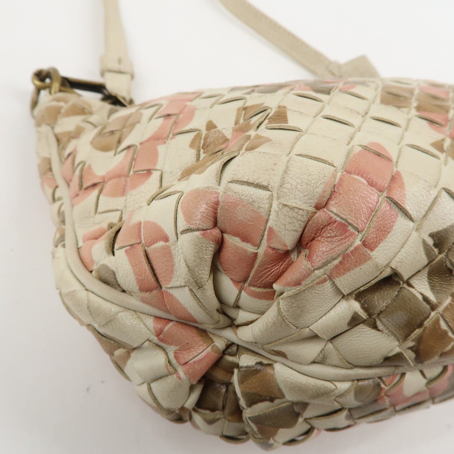 BOTTEGA VENETA Intrecciato Leather Shoulder Bag Flower 196484