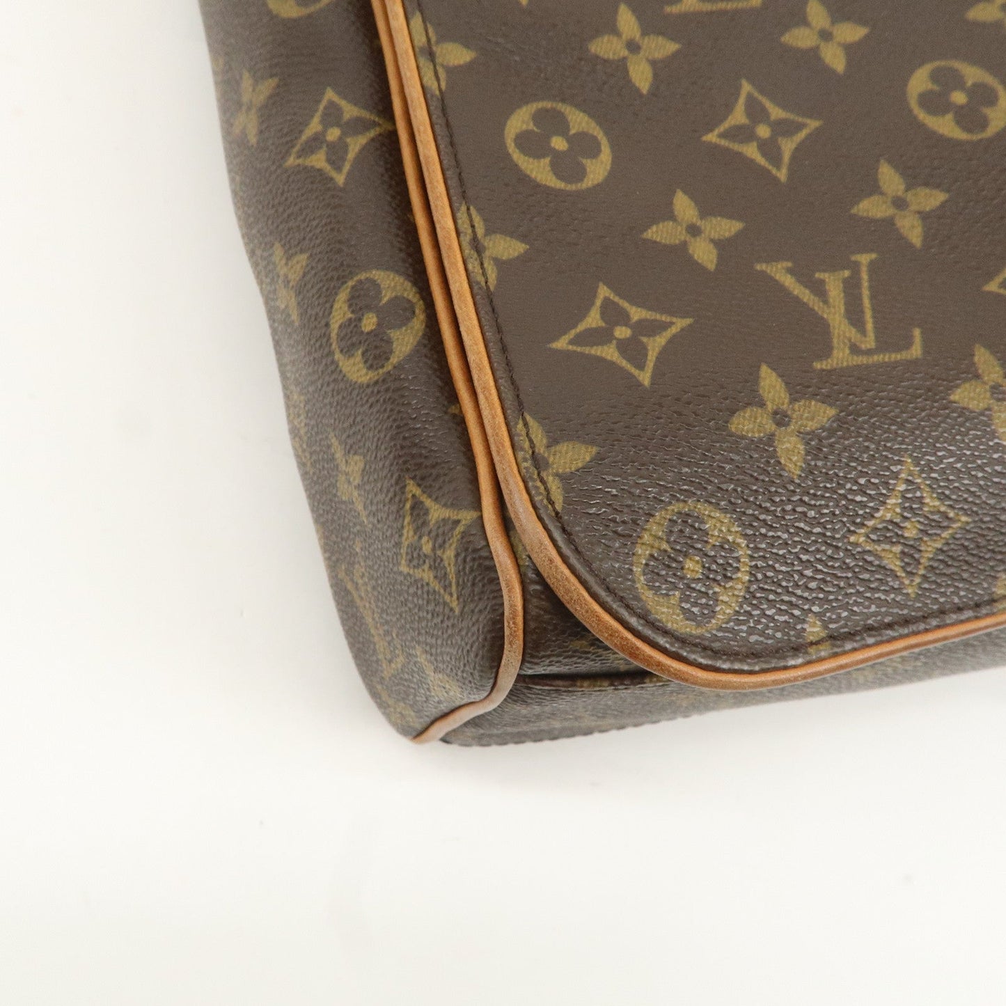 Louis Vuitton Monogram Abbesses Messenger Bag Hand Bag M45257