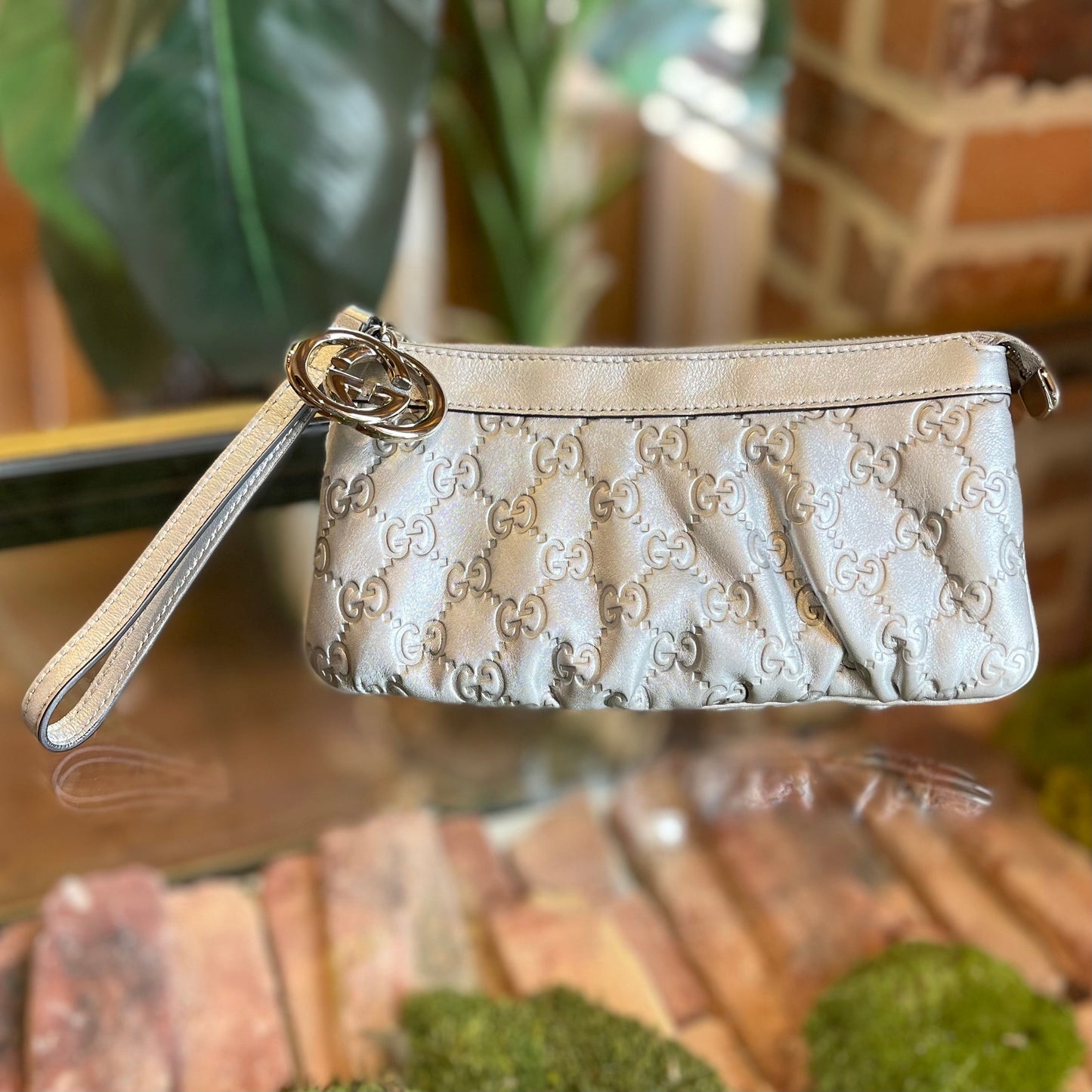 GUCCI Guccissima GG Web Silver Leather Pochette