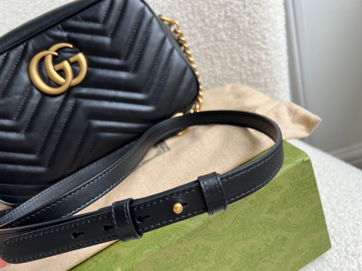 Gucci GG Black Marmont Small Shoulder Bag (RRP £1340)