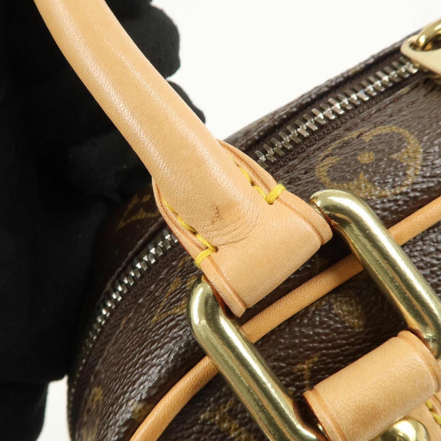 Louis Vuitton Monogram Manhattan PM Hand Bag Gold Hardware M40026