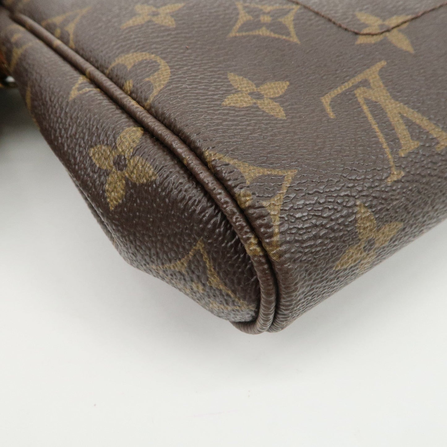 Louis Vuitton Monogram Favorite MM 2Way Shoulder Bag M40718