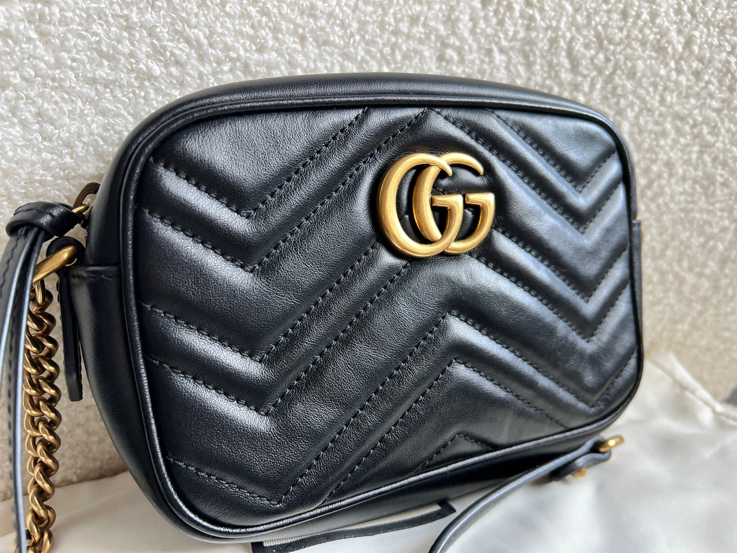 Gucci GG Black Marmont Mini Shoulder Bag (RRP £1,160)