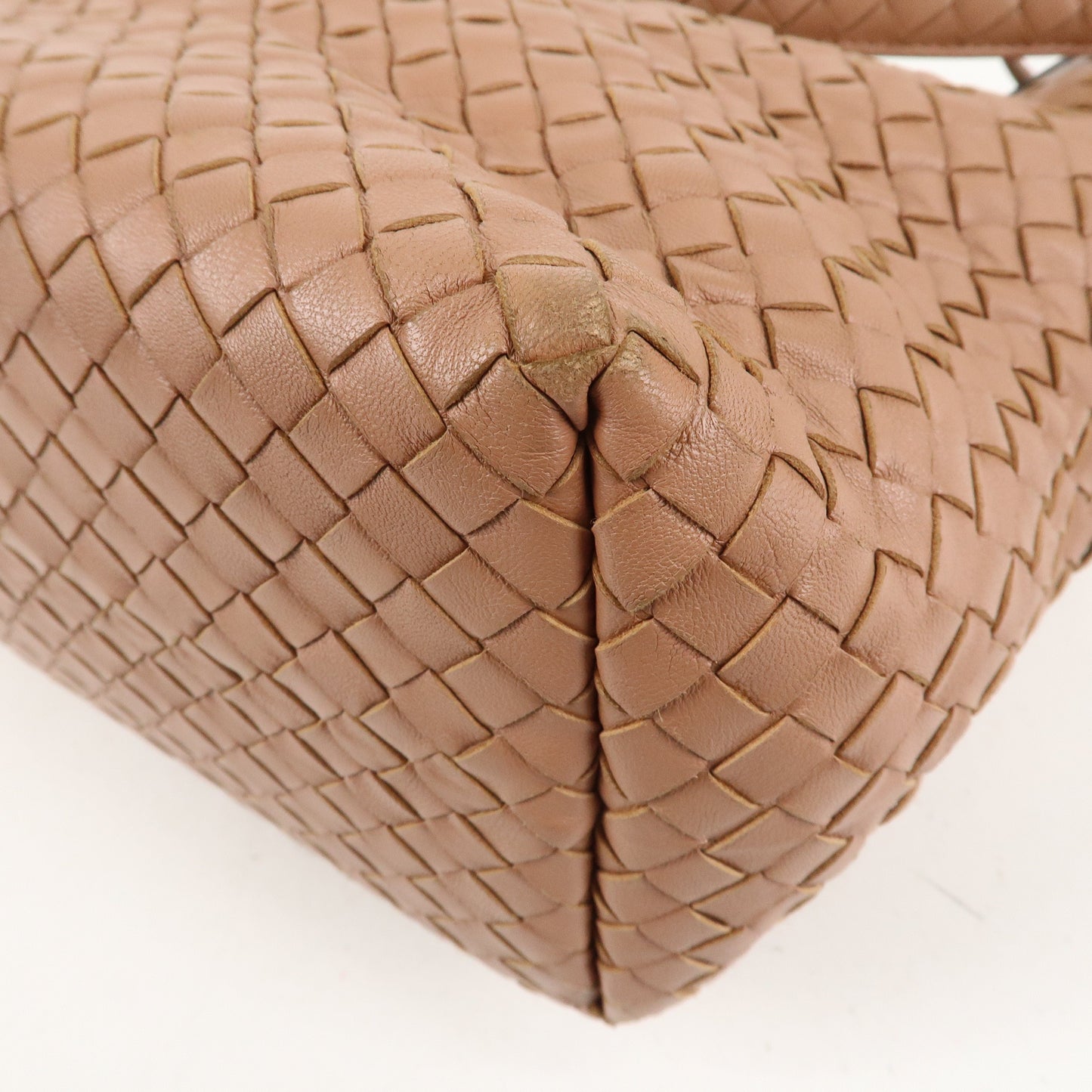 BOTTEGA VENETA Intrecciato Large Garda Bag Pink Beige 576593