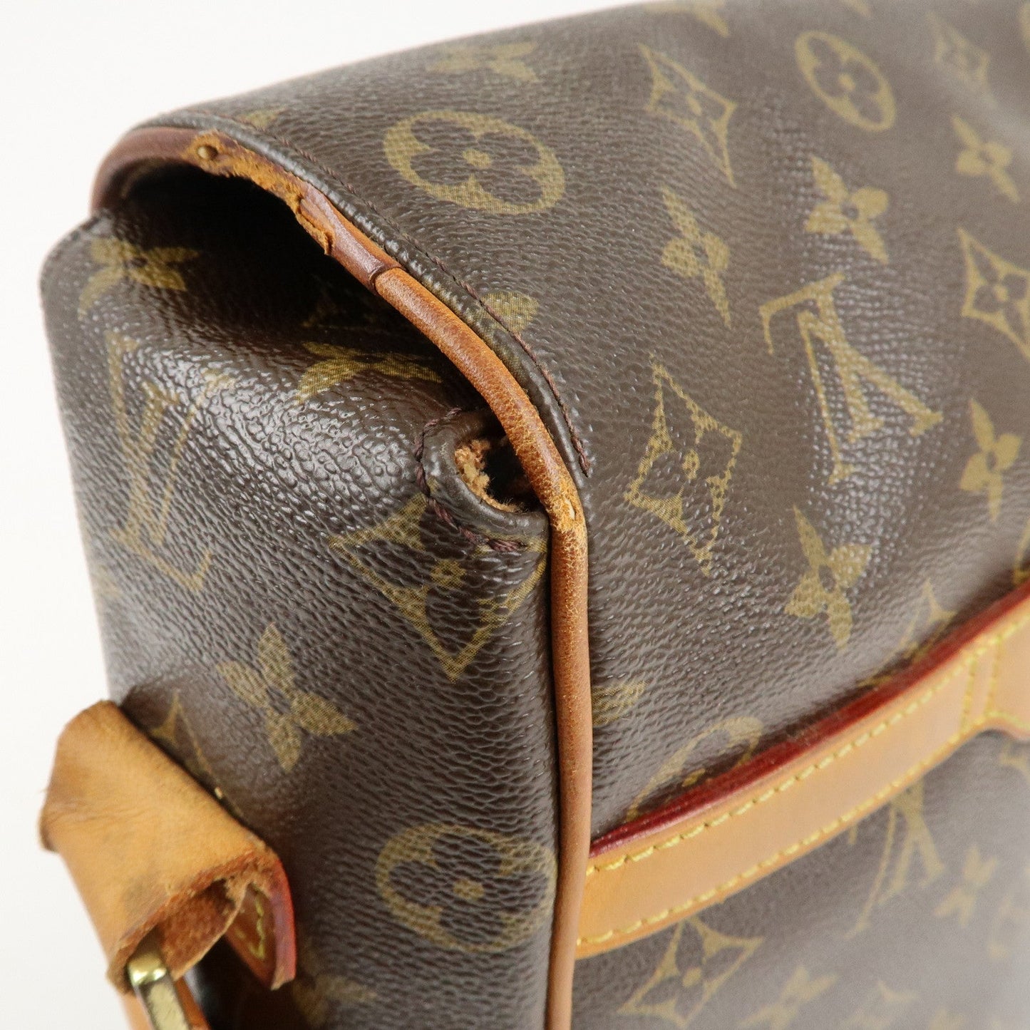 Louis Vuitton Monogram Abbesses Messenger Bag Hand Bag M45257