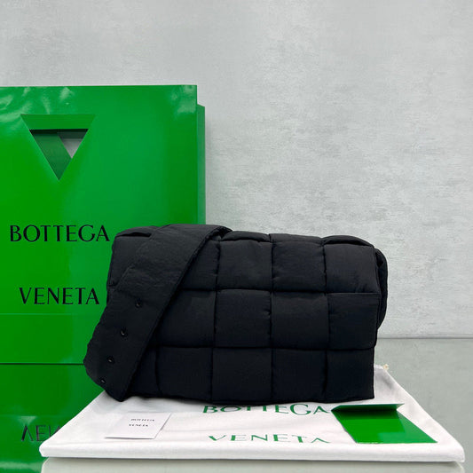 Luxury Bag - Bottega Veneta Bags - 2511