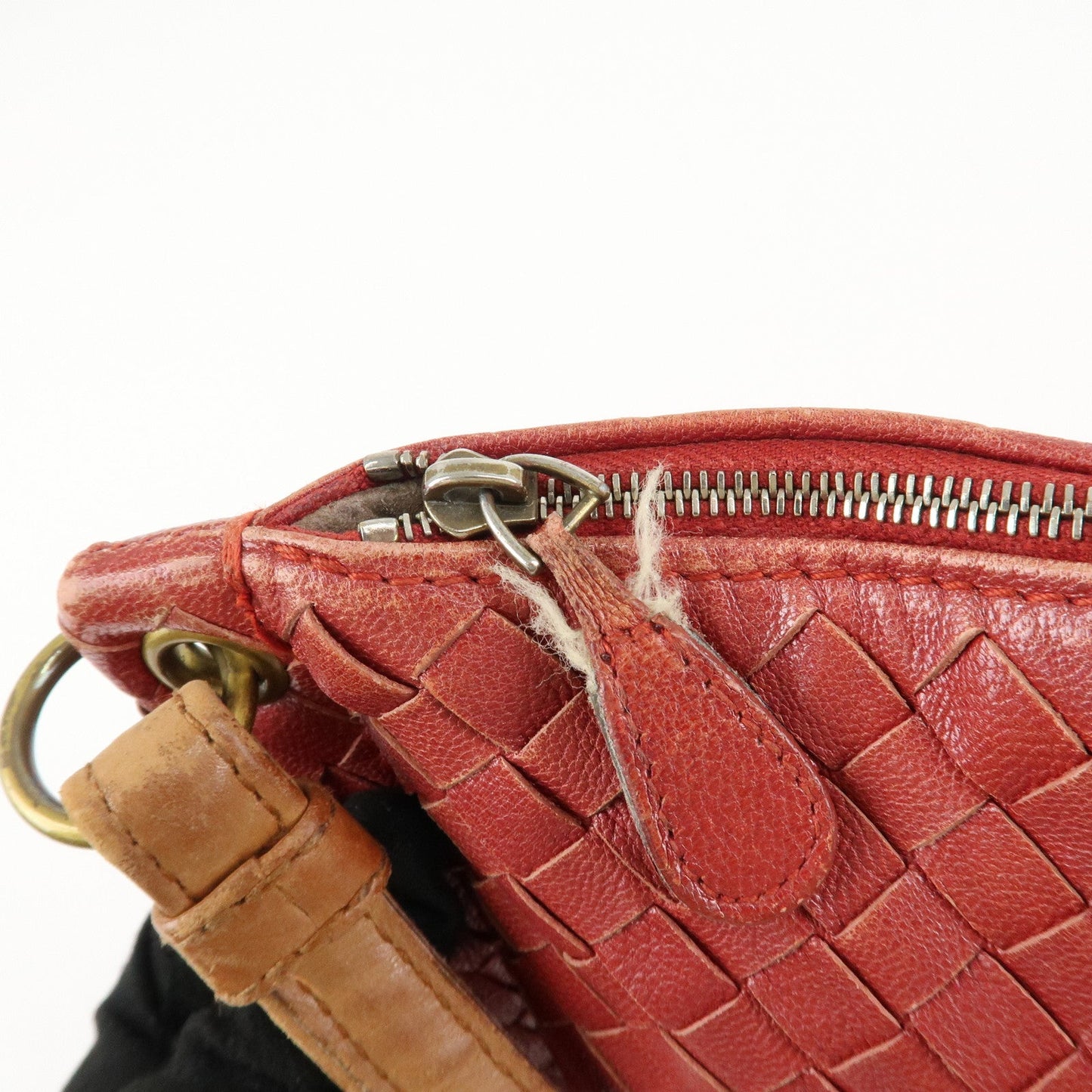 BOTTEGA VENETA Intrecciato Leather Shoulder Bag Red Beige 210236