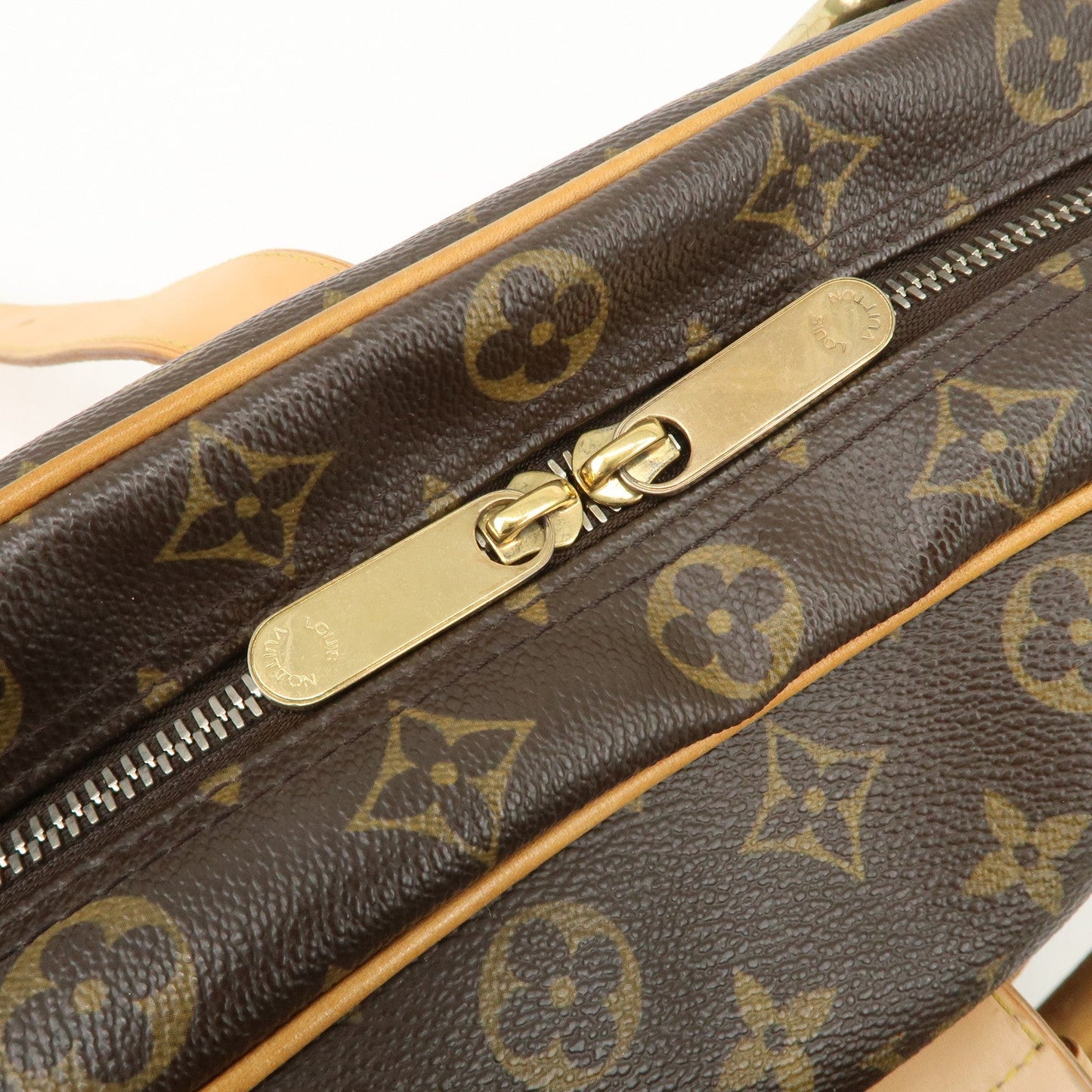 Louis Vuitton Monogram Manhattan GM Hand Bag Boston Bag M40025