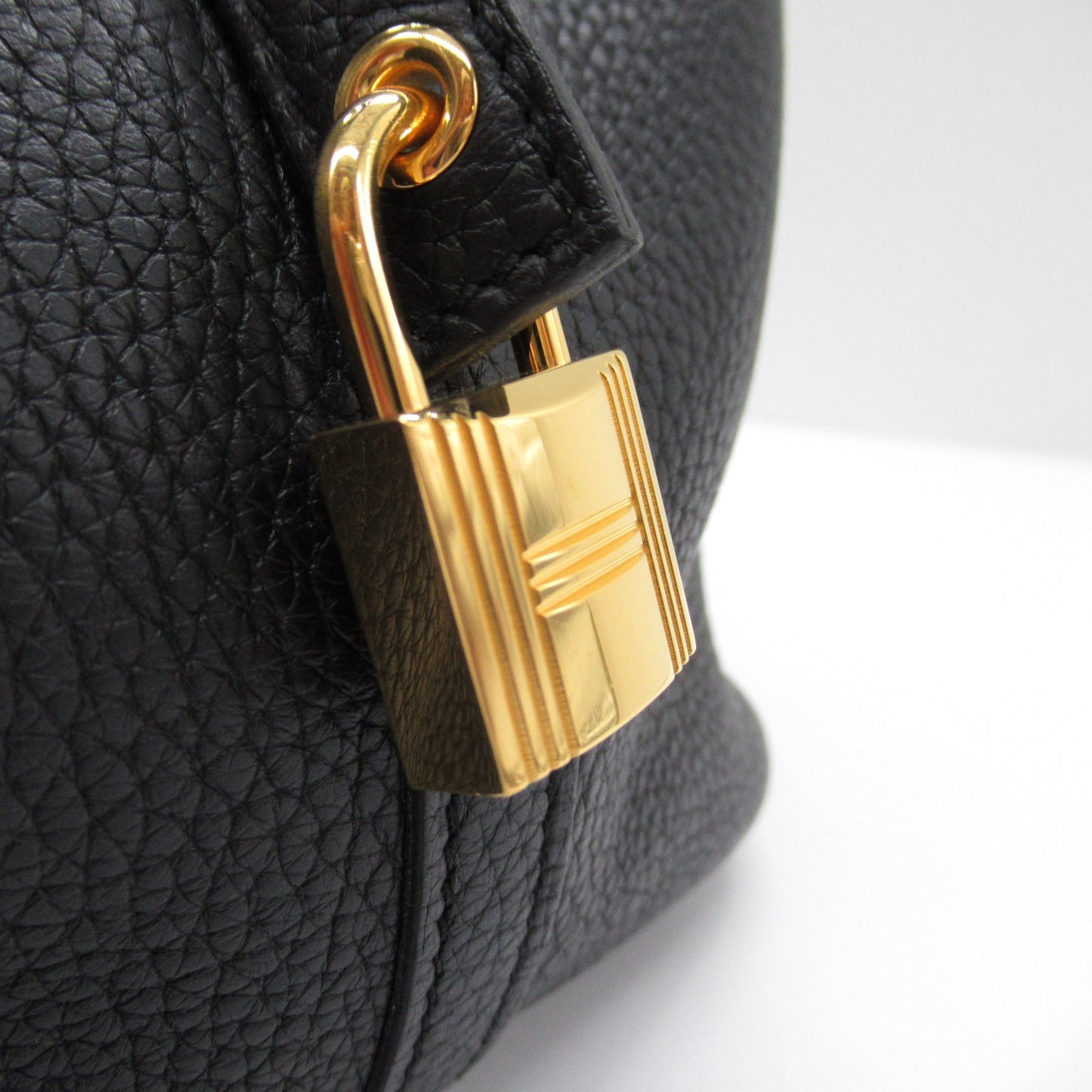 Hermes Picotin Lock MM Black Handbag Handbag  s T-Shirts T-Shirts T-Shirts T-Shirts T-Shirts