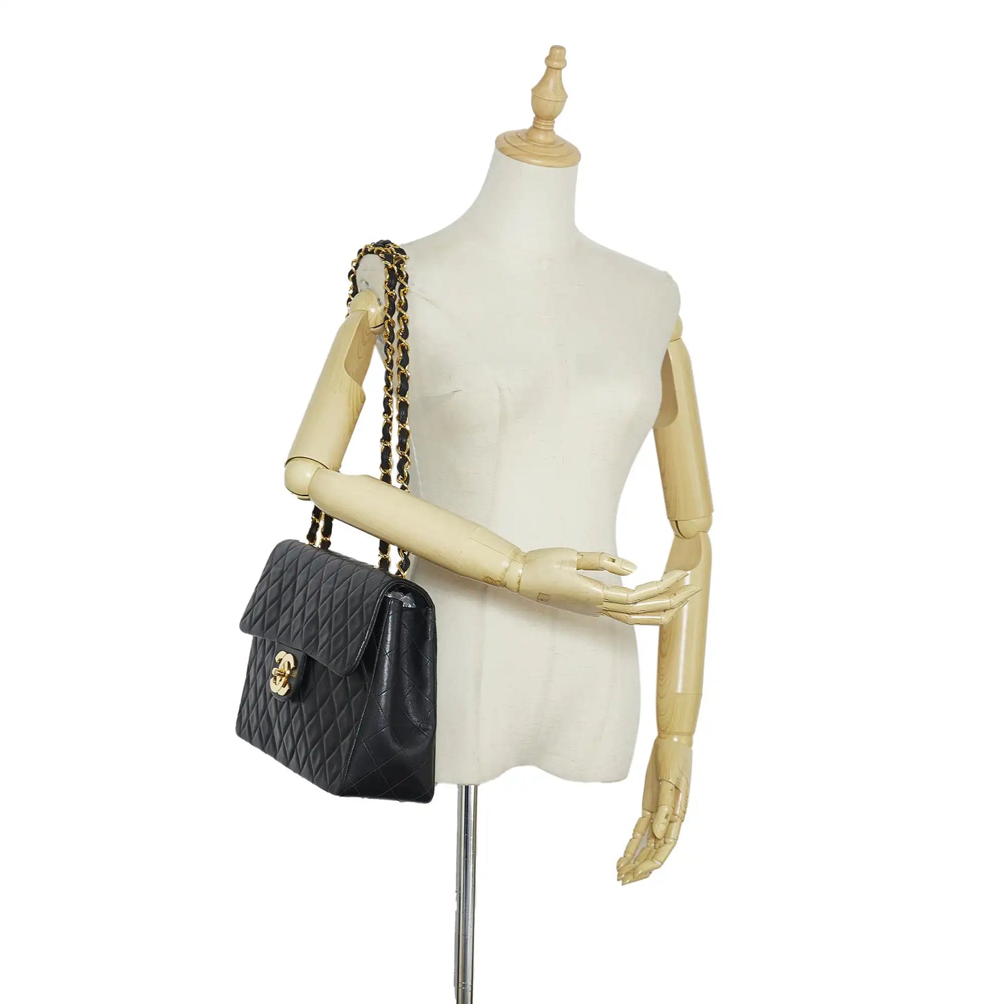 Chanel Classic Single Flap Maxi Black Lambskin Gold