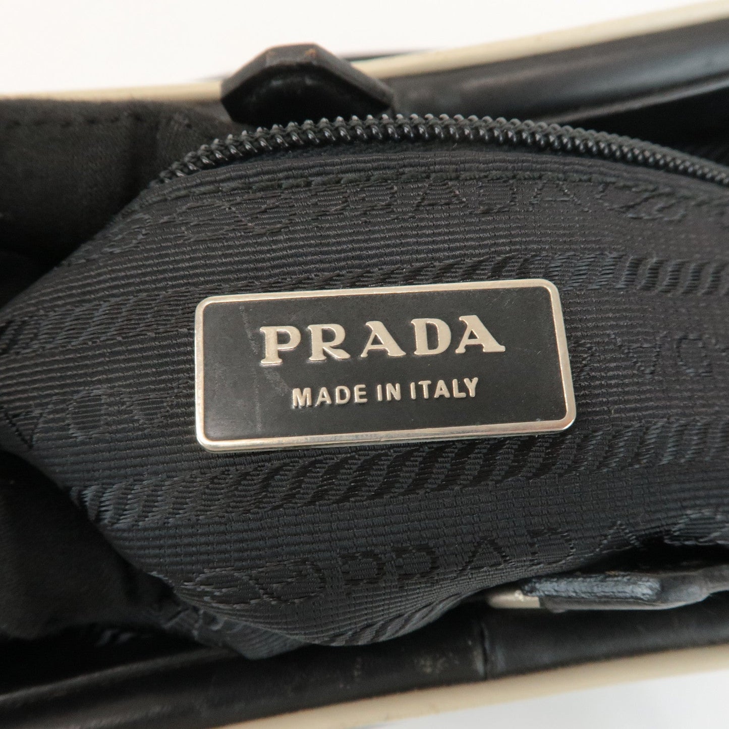 PRADA Leather Clasp Purse Shoulder Bag Tote Bag Black B11103