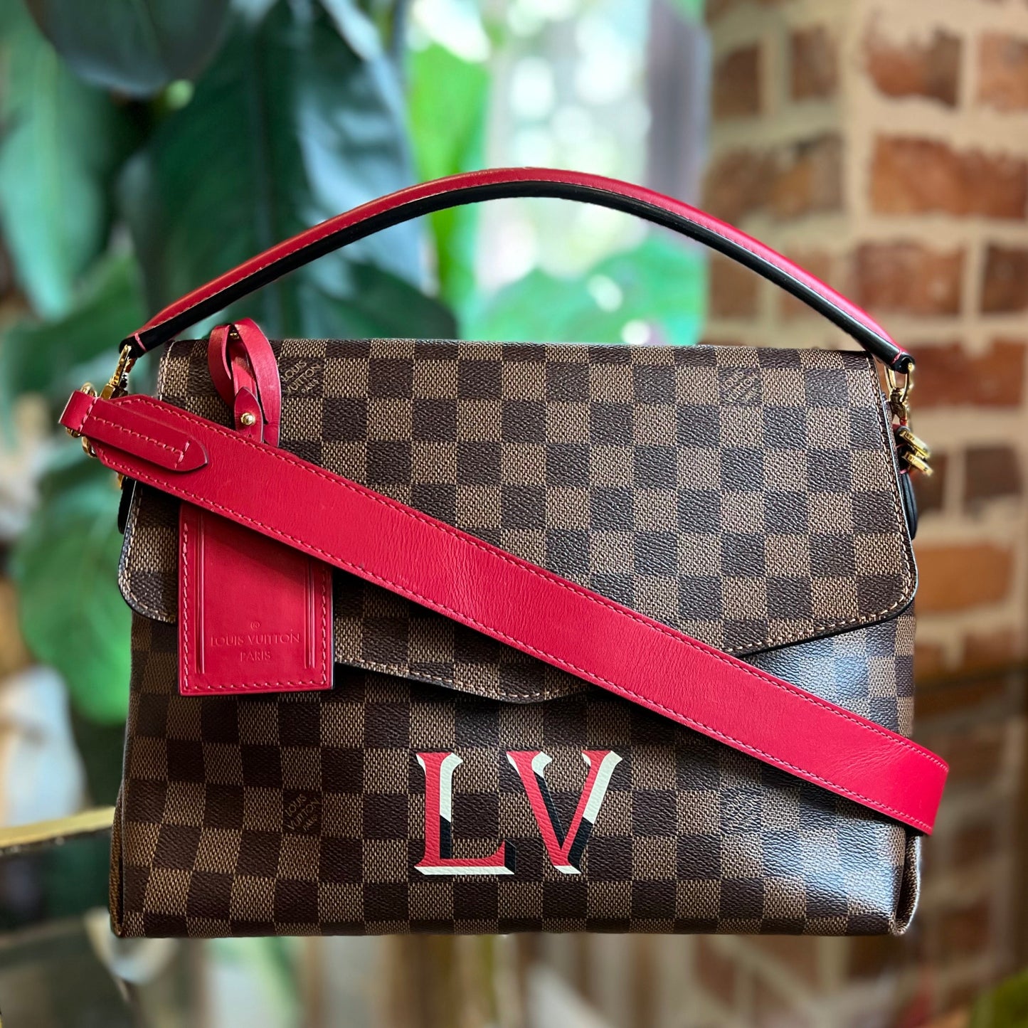 LOUIS VUITTON Beaubourg MM  Scarlet Damier Ebene Shoulder Bag