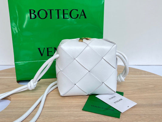 Luxury Bag - Bottega Veneta Bags - 2273