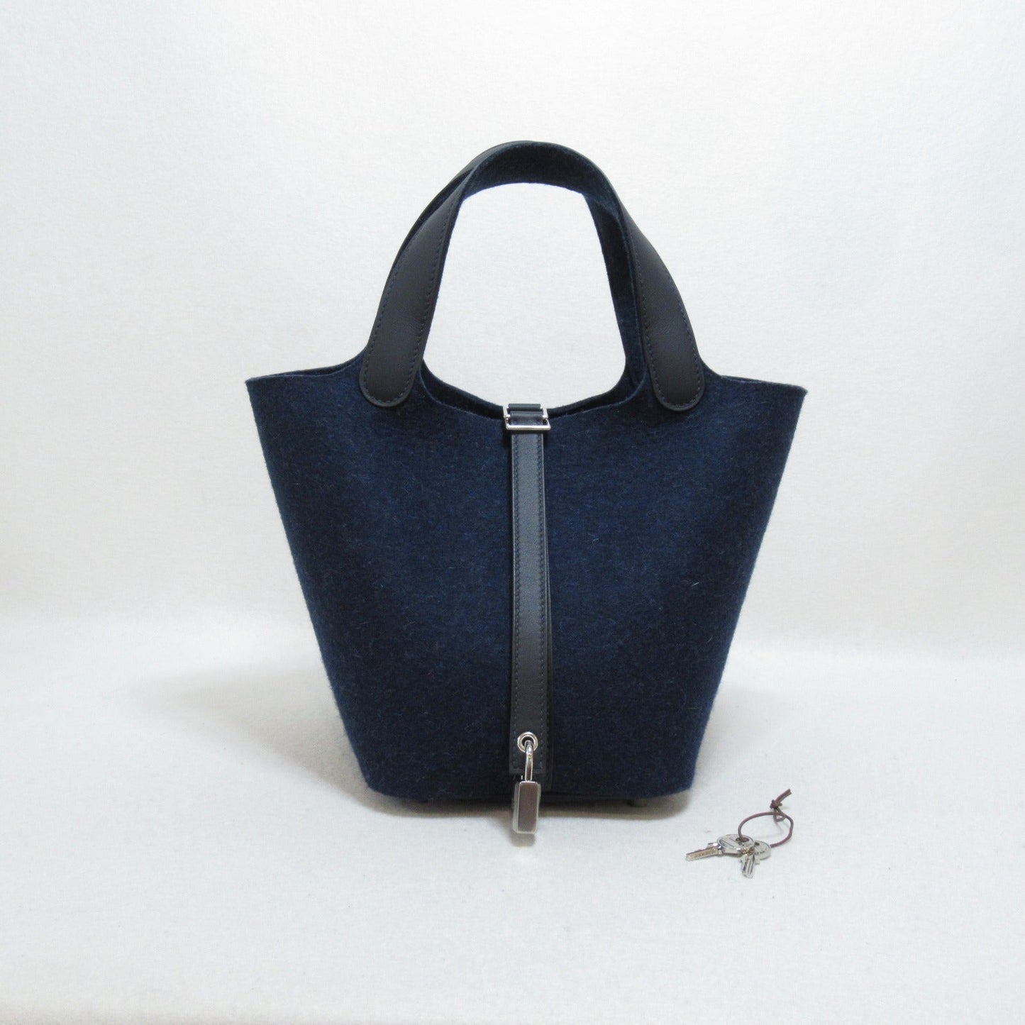 Hermes Picotin Lock Tote Bag Bag Leather Felt   Navyes