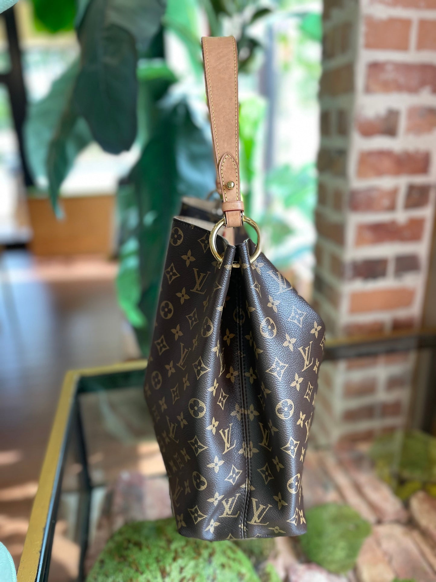 LOUIS VUITTON Graceful MM Shoulder Bag