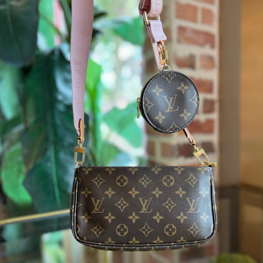 LOUIS VUITTON Multi Pochette Accessories Rose Clair Monogram Crossbody Bag