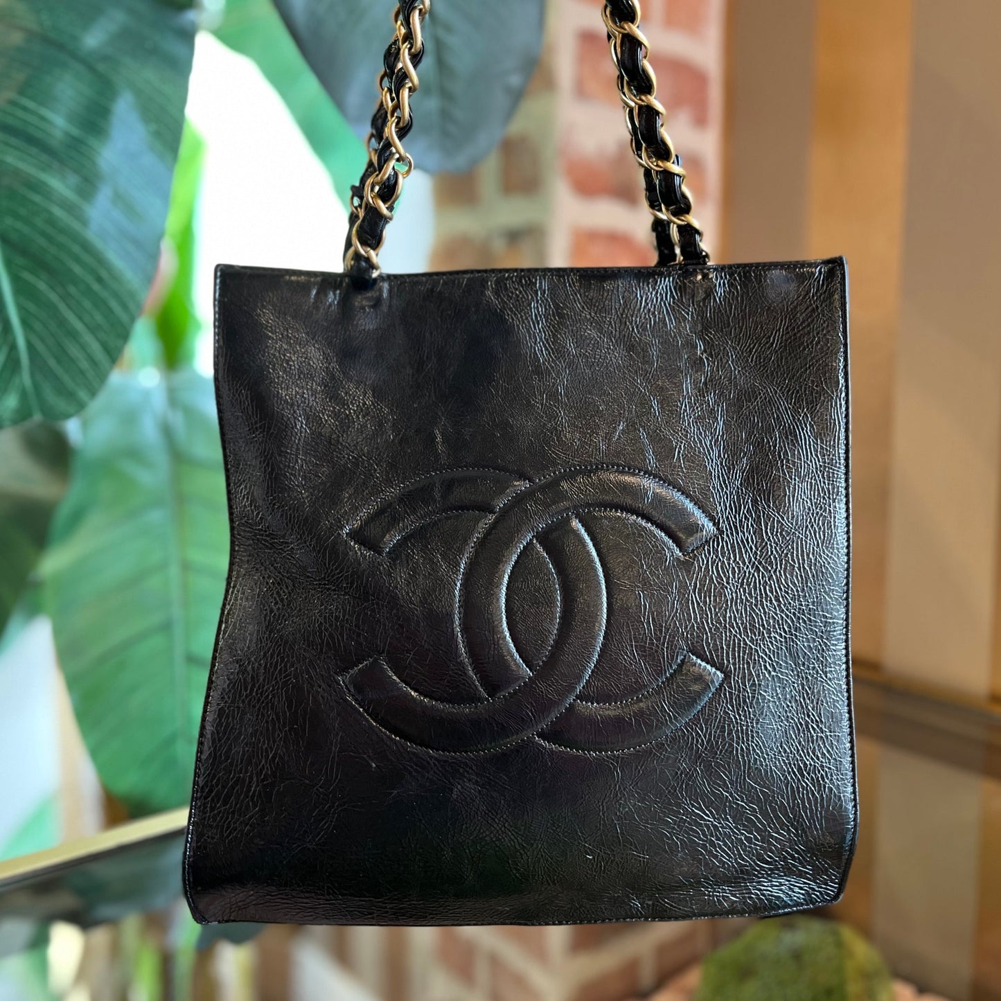 CHANEL Black Glazed Aged Calfskin Leather Timeless CC Shopping Chain Tote