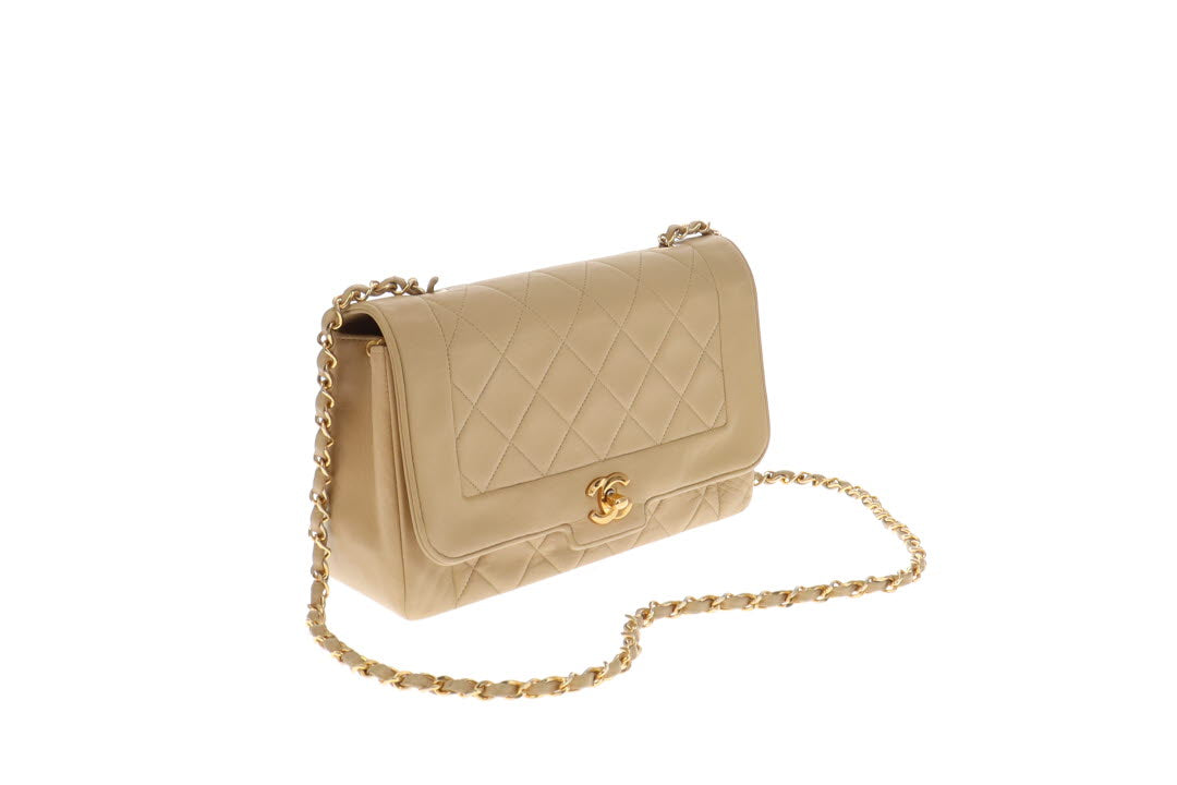 Chanel Vintage Beige Diana Line Flap Bag 1989/91