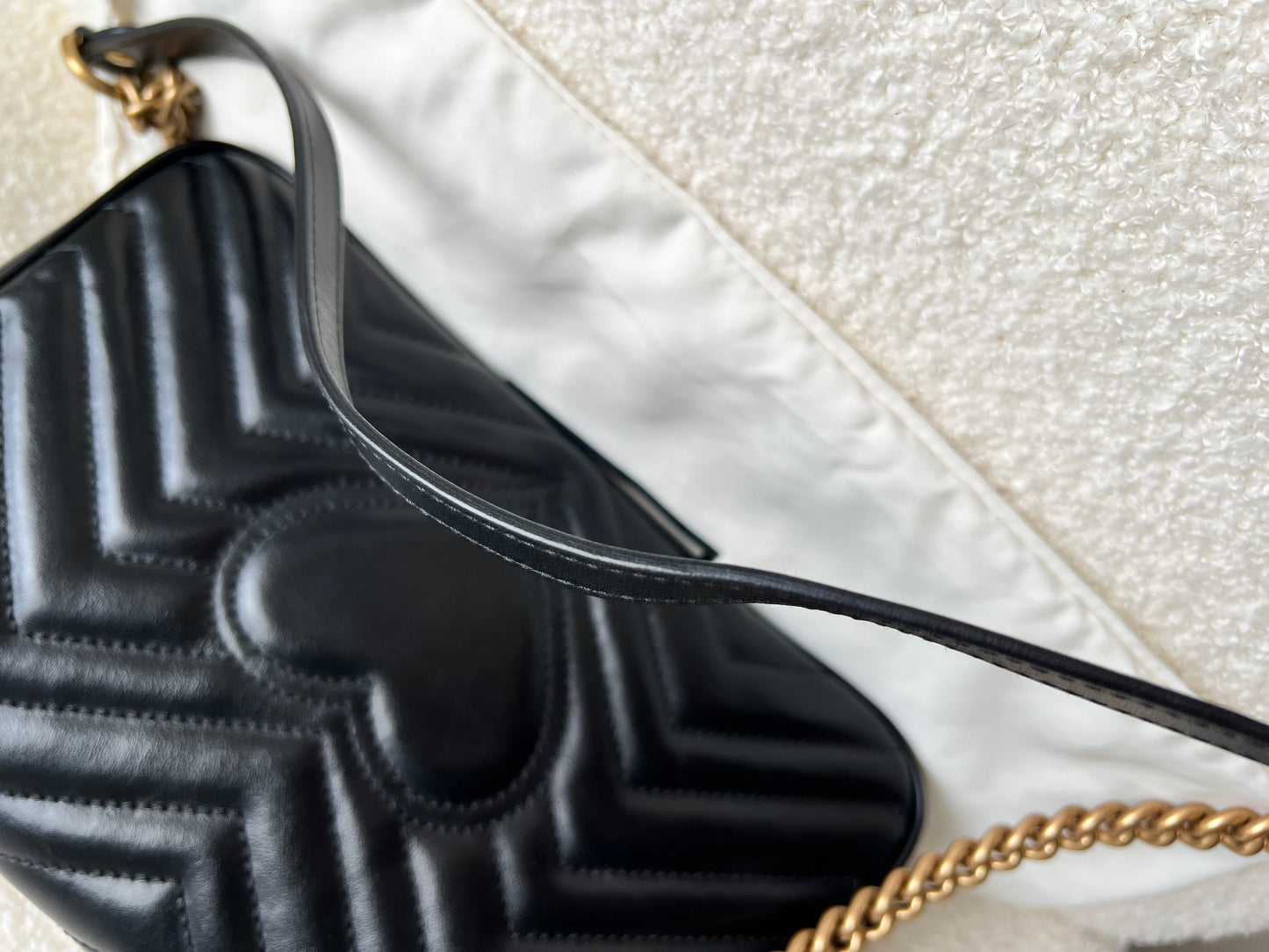 Gucci GG Black Marmont Small Shoulder Bag (RRP £1800)