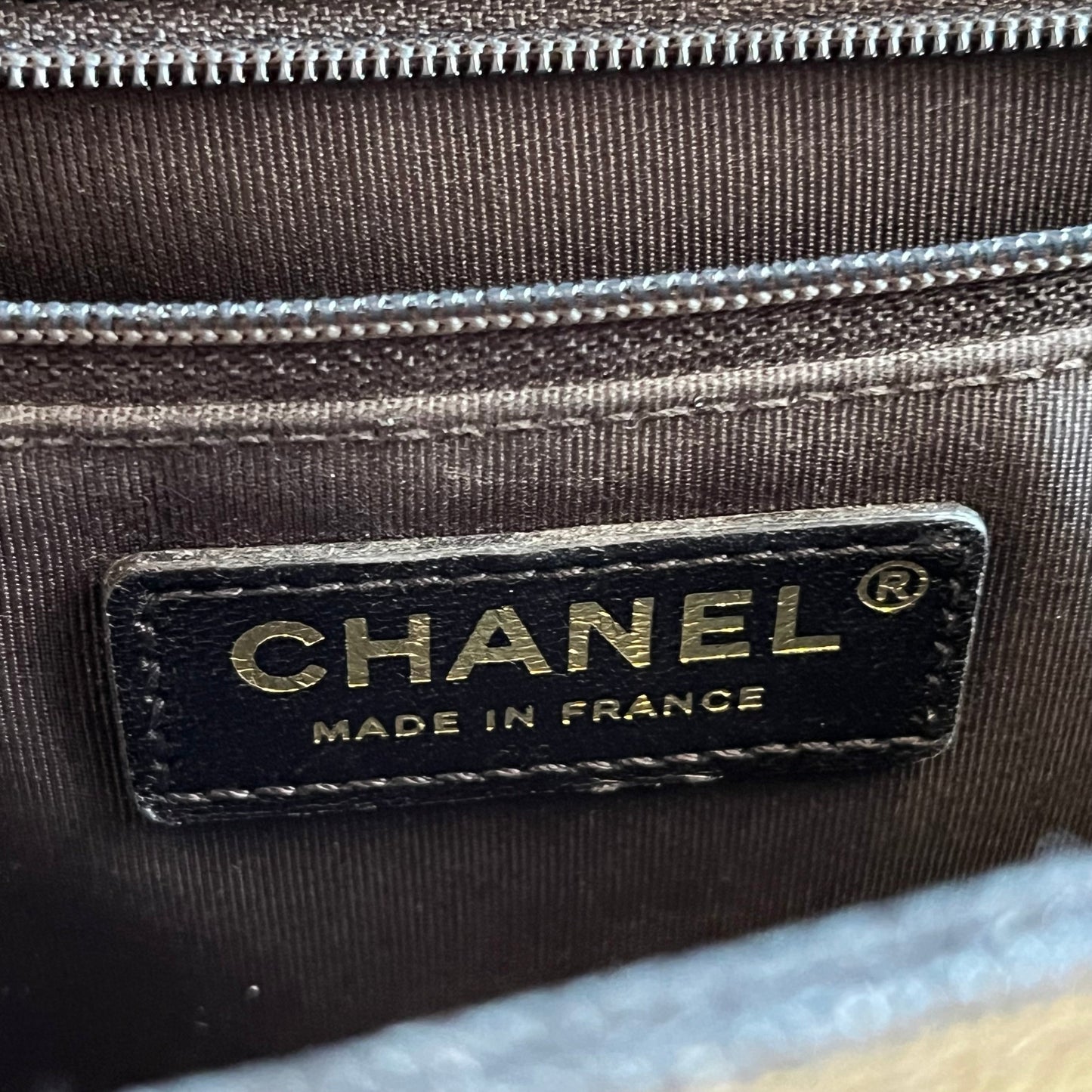 CHANEL Black Caviar New Medium Boy Bag Gold HW