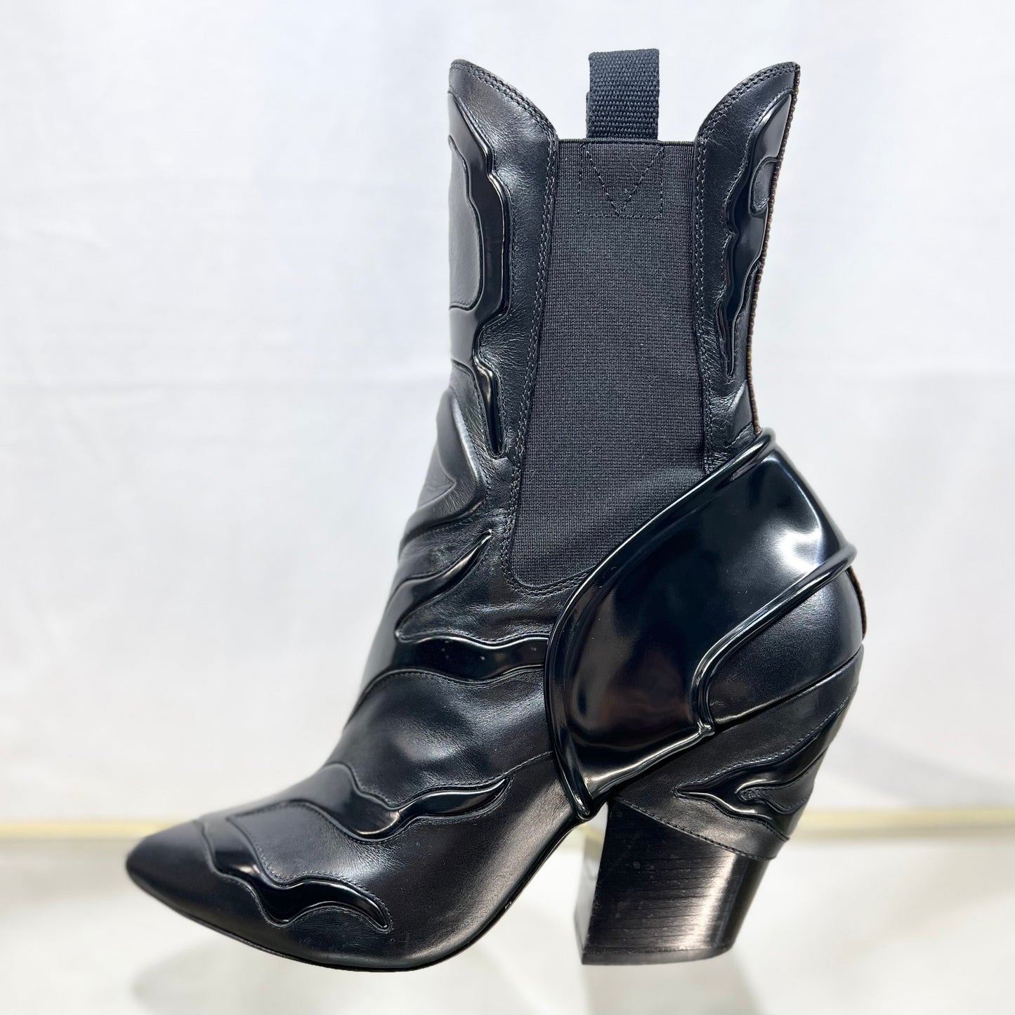 LOUIS VUITTON Black Pointed Toe Stripe Boot Leather Heels Sz 38.5