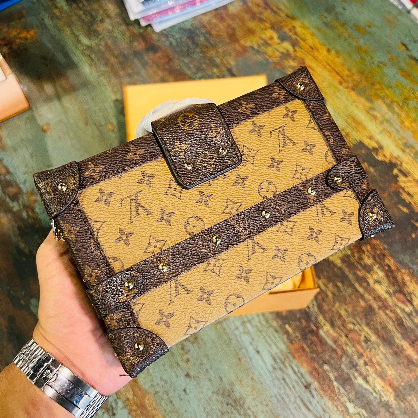 LV Trunk premium 82