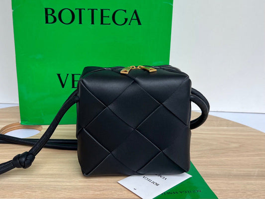 Luxury Bag - Bottega Veneta Bags - 2256