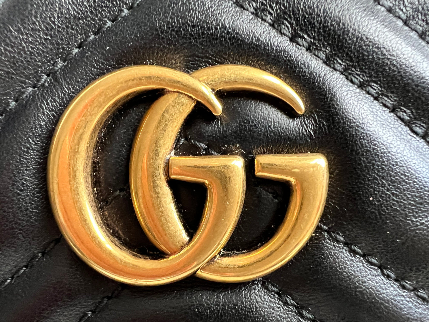 Gucci GG Black Marmont Mini Shoulder Bag (RRP £1,160)