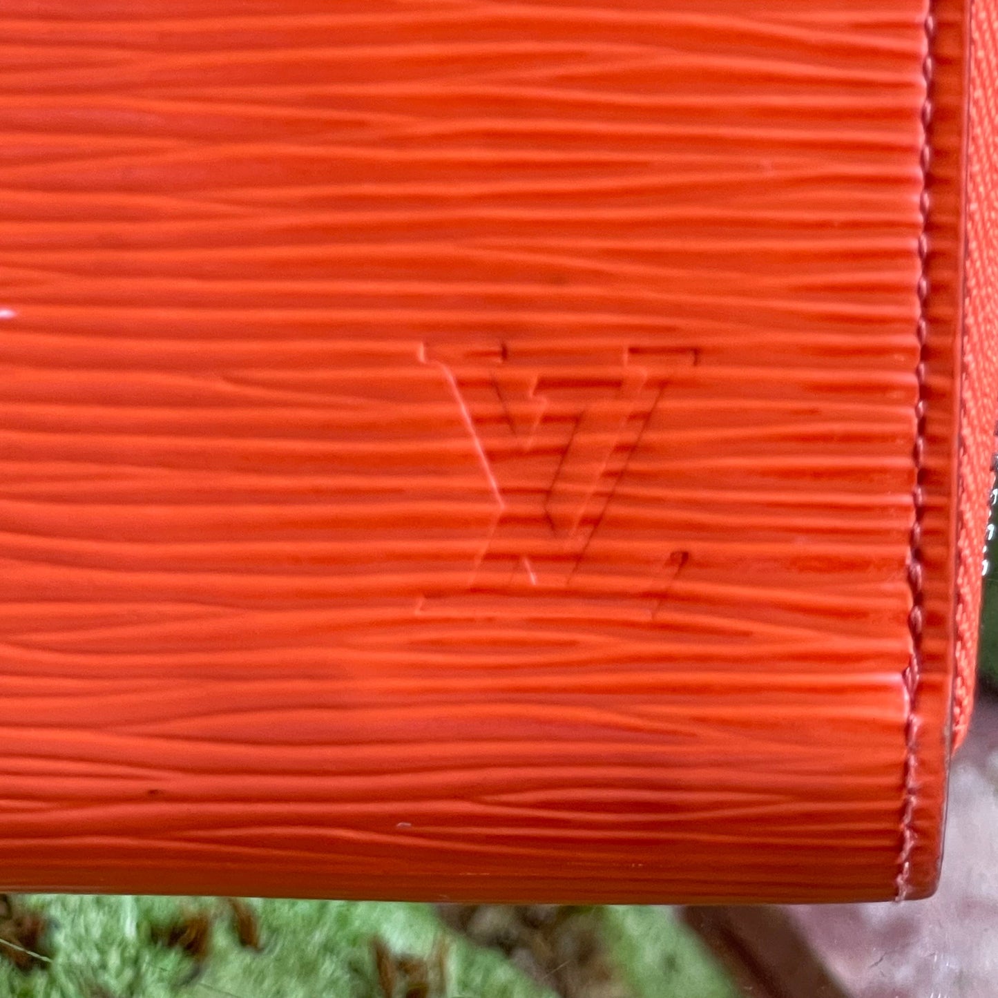 LOUIS VUITTON Orange Epi Leather Zippy Wallet