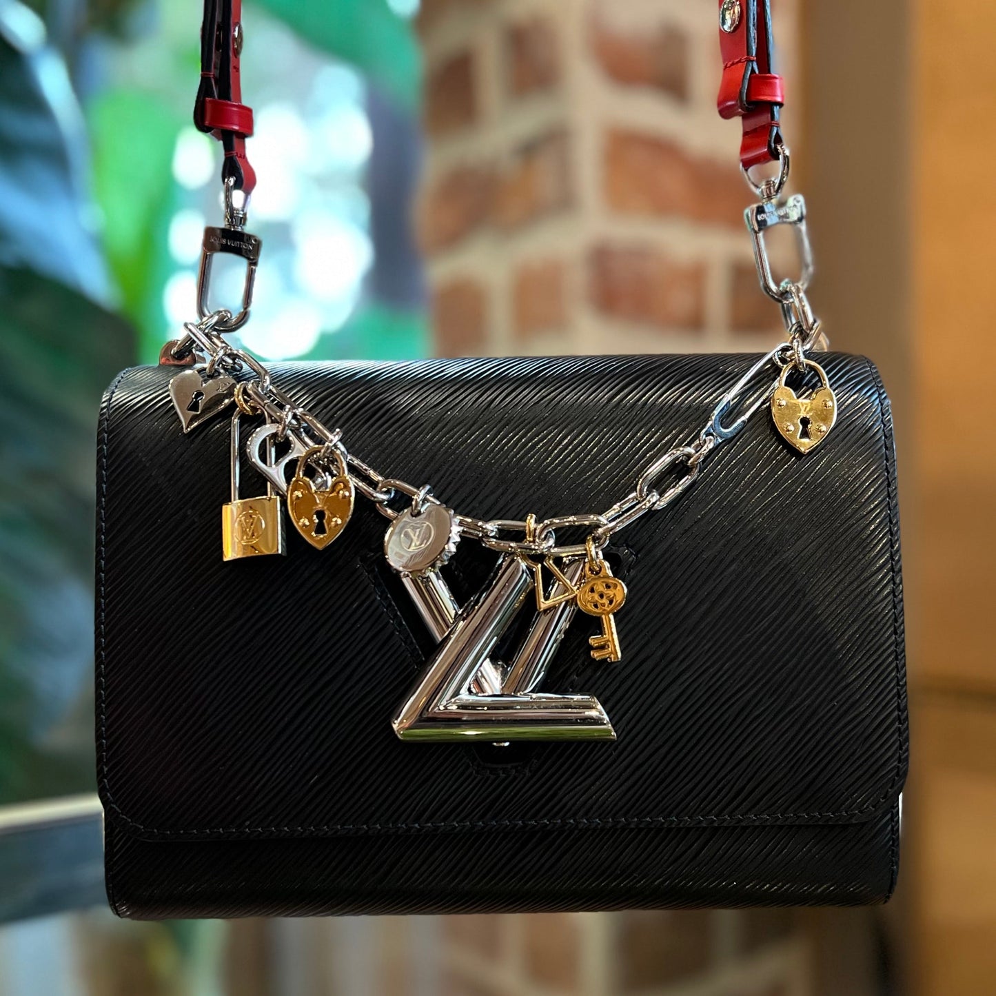 LOUIS VUITTON Twist Red Black Epi Bi-Color Love Lock Charm Shoulder Bag PM ADI1080