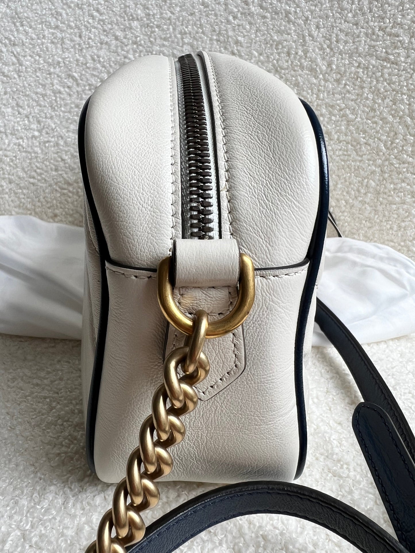 Gucci Torchon GG White Marmont Small Shoulder Bag (RRP £1180)