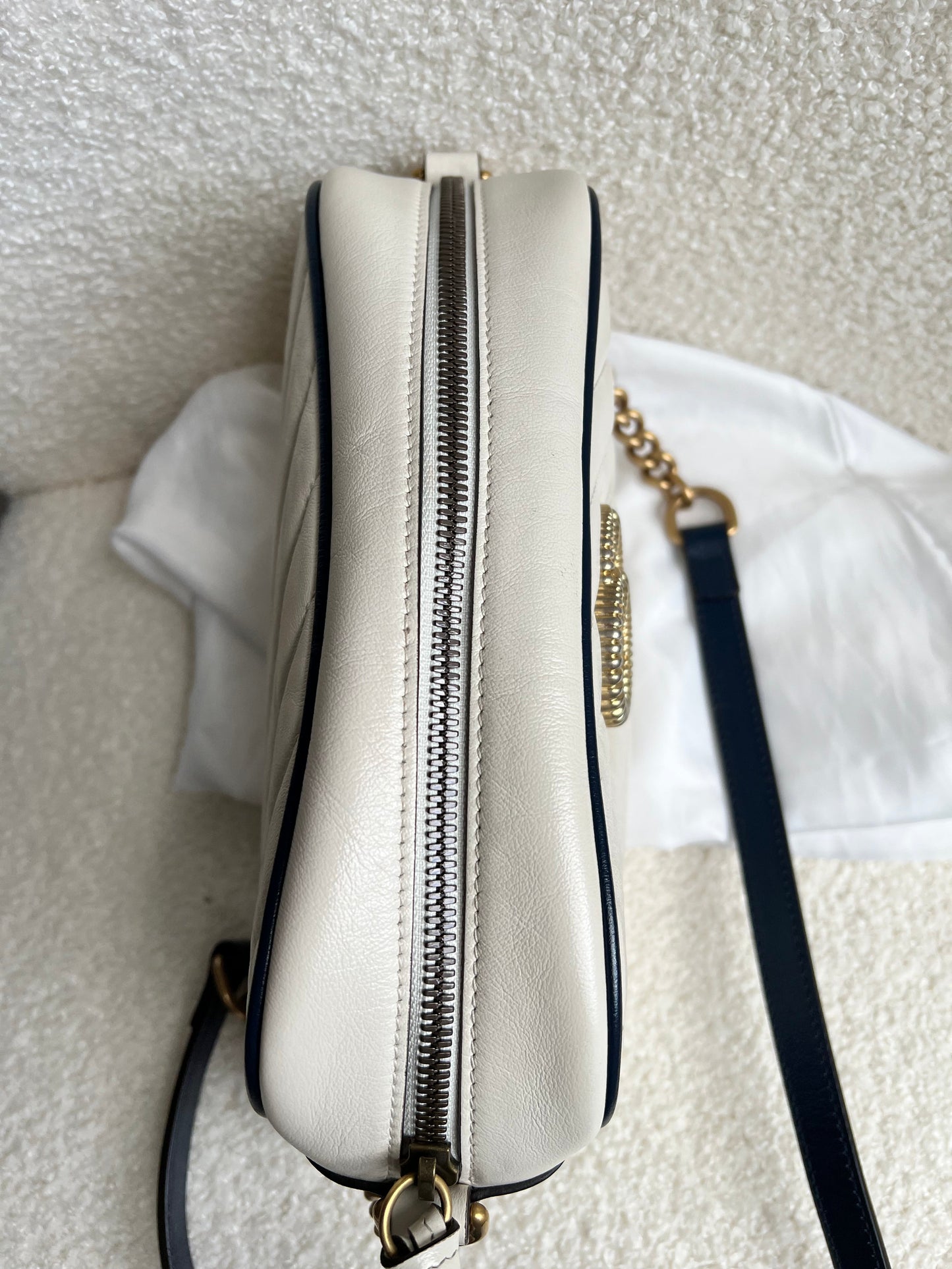 Gucci Torchon GG White Marmont Small Shoulder Bag (RRP £1180)