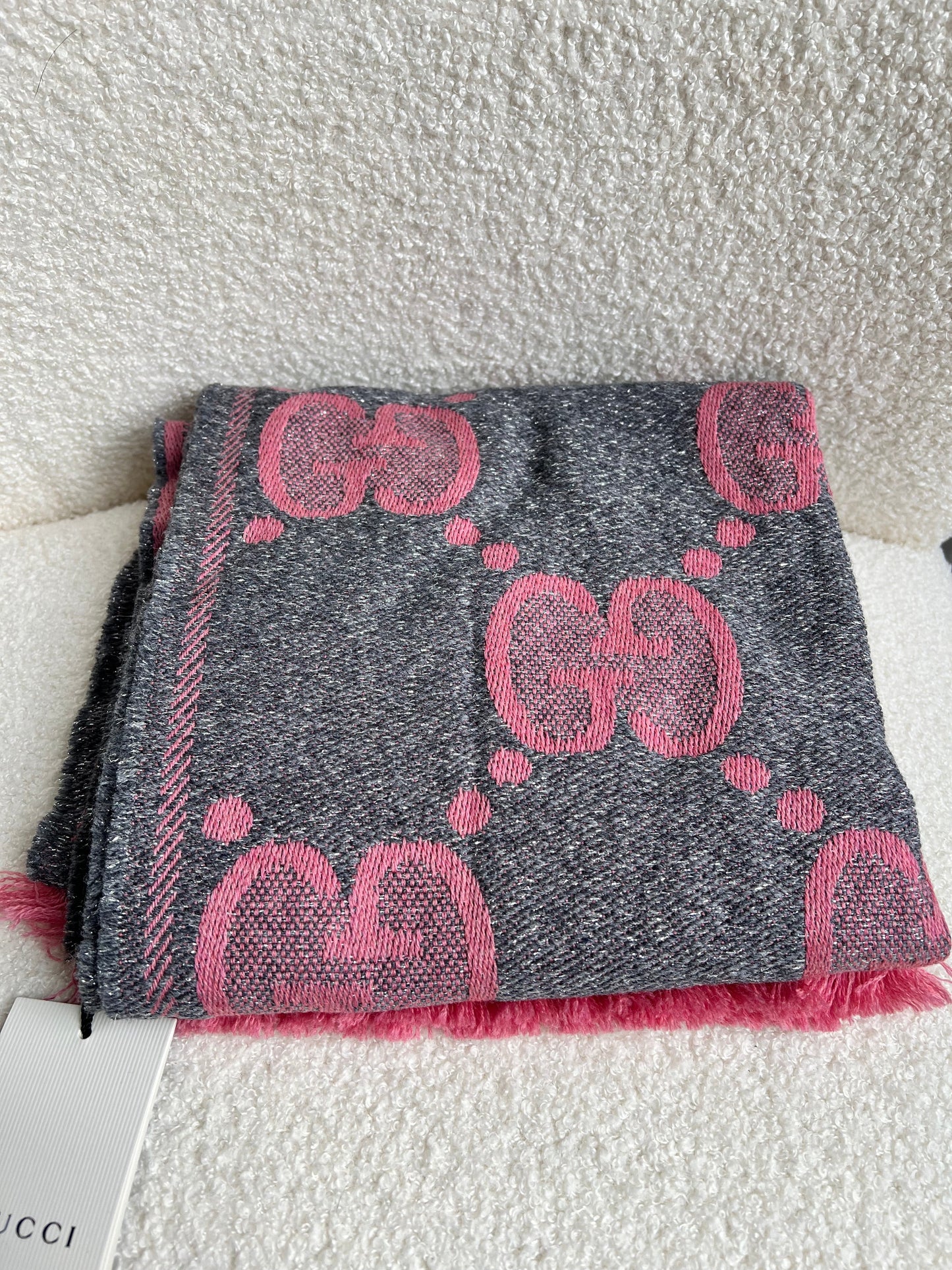 Gucci Grey Pink GG Wool Jacquard Scarf (RRP £365)