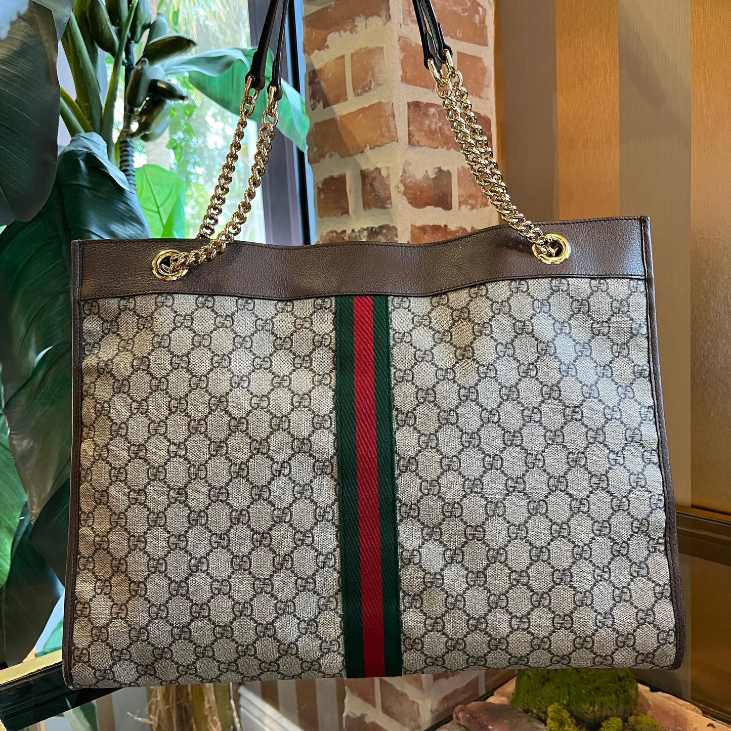 GUCCI Rajah Supreme Chain Tote