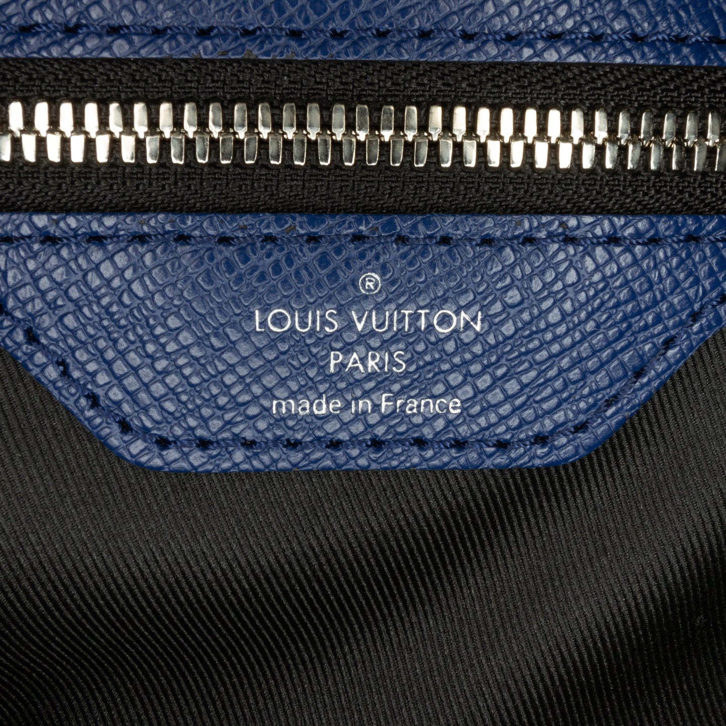 Louis Vuitton Keepall 50 Bandoulière Blue Taigarama