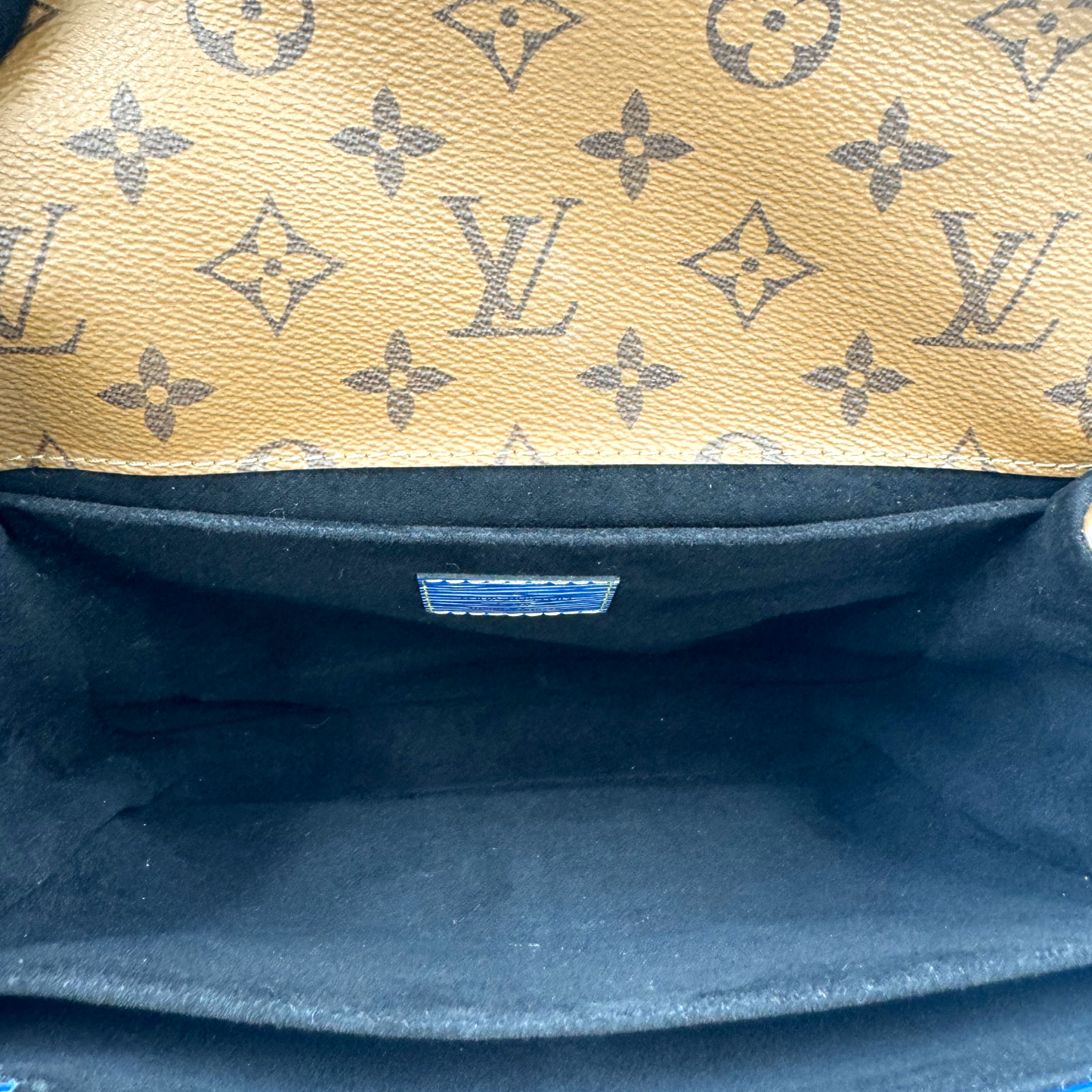 Louis Vuitton Pochette Métis Blue Epi / Reverse Monogram Canvas