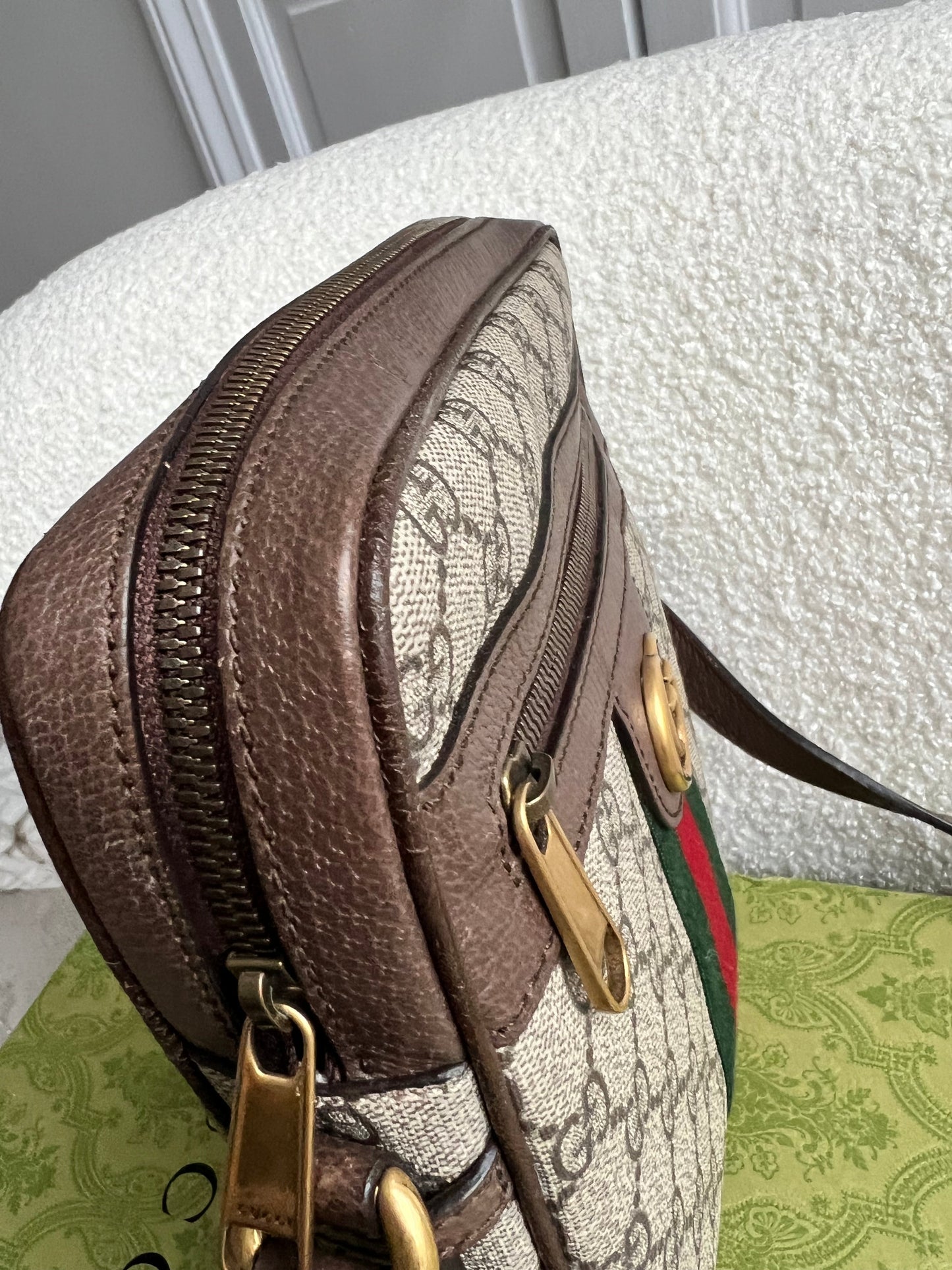 Gucci GG Ophidia Small Messenger Bag (RRP £975)