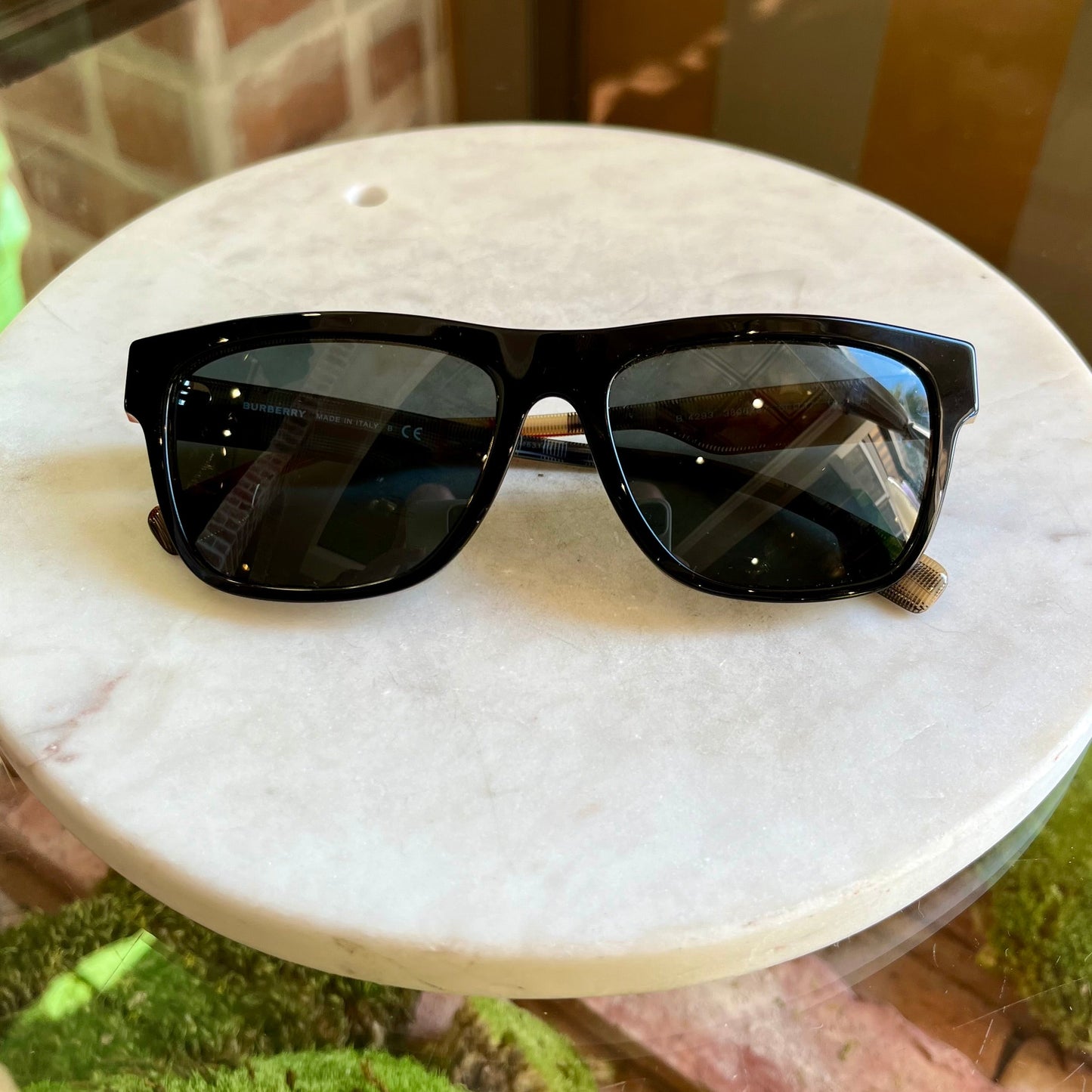 BURBERRY Black Sunglasses B4293