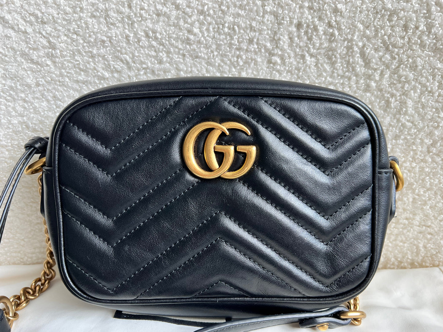 Gucci GG Black Marmont Mini Shoulder Bag (RRP £1,160)