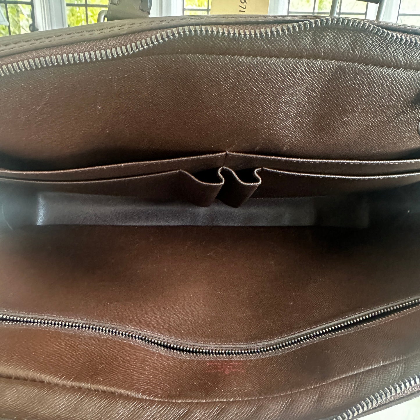 LOUIS VUITTON Epi Voyage Business Bag Mocha