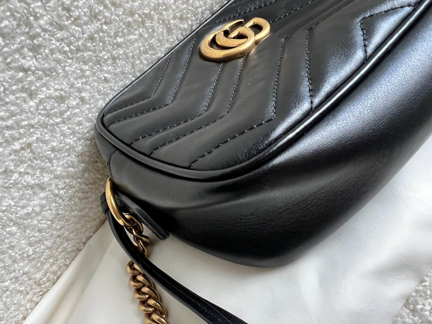 Gucci GG Black Marmont Mini Shoulder Bag (RRP £1,160)