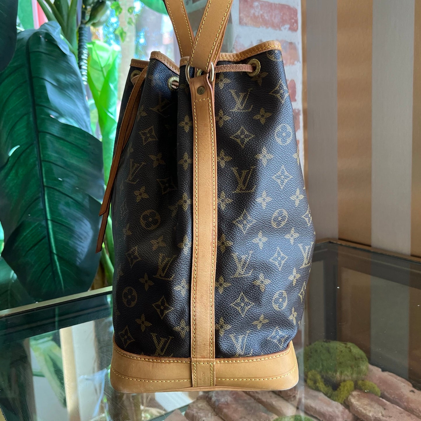 LOUIS VUITTON Noe Brown Monogram Canvas Bucket Bag