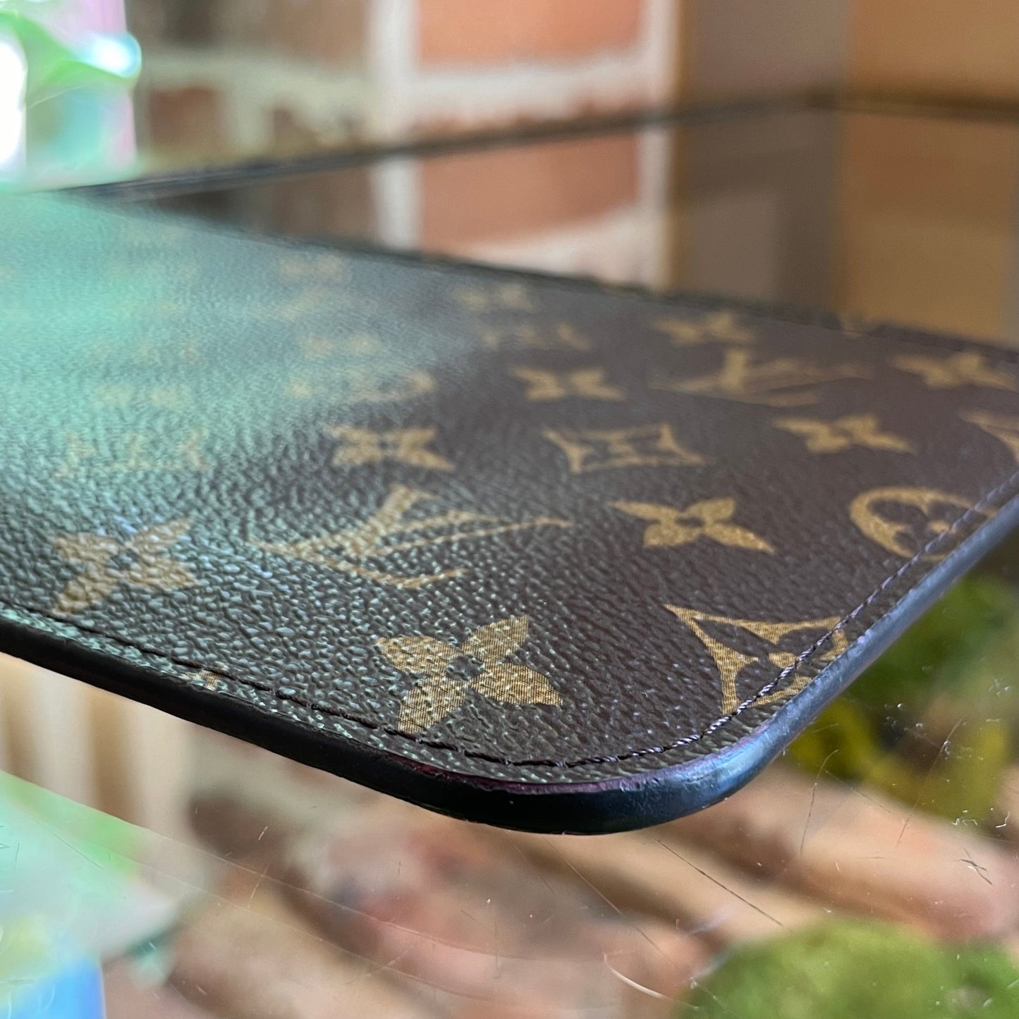 LOUIS VUITTON Monogram Never Full Pouch