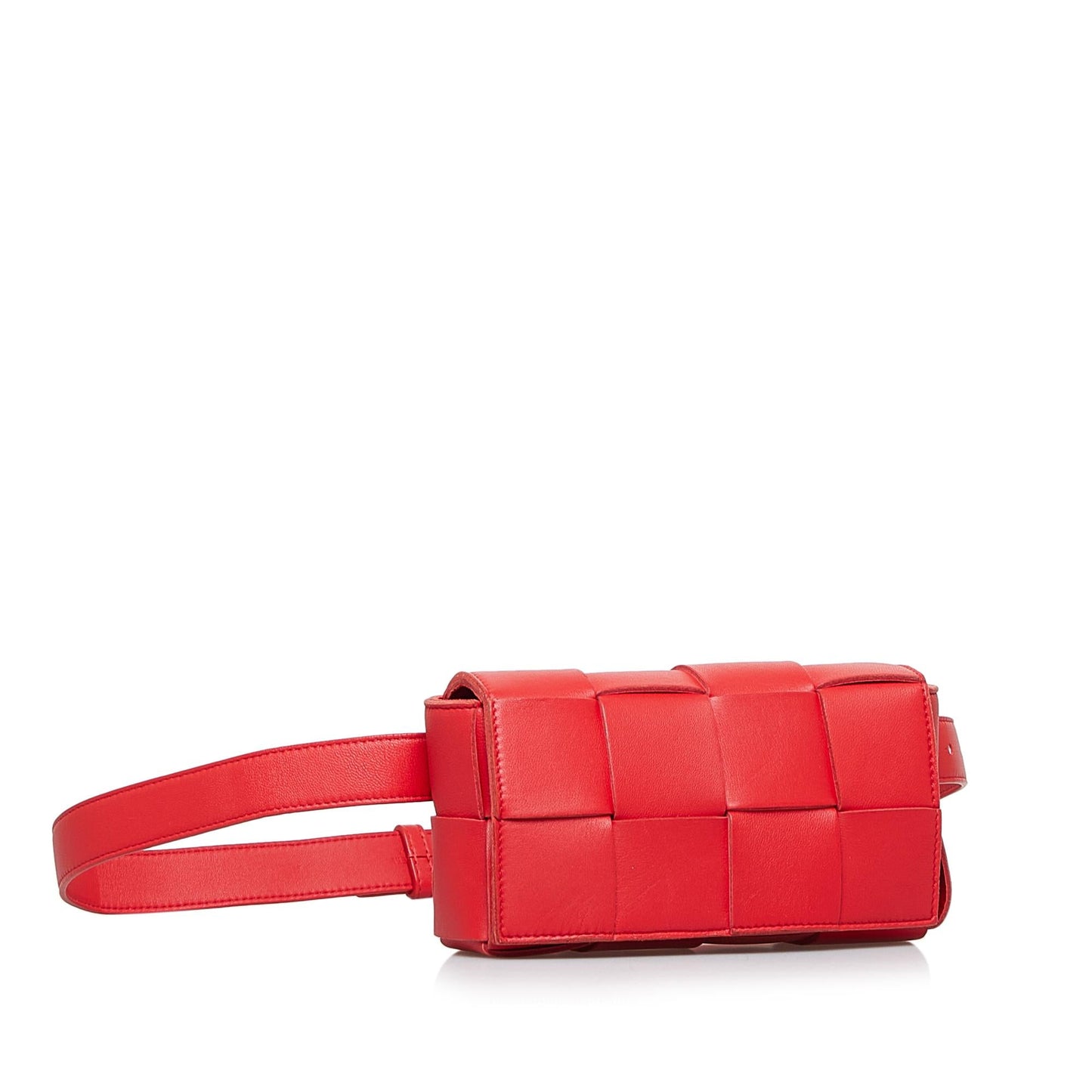 Bottega Veneta Intrecciato Cassette Belt Bag (SHG-fAaZXa)