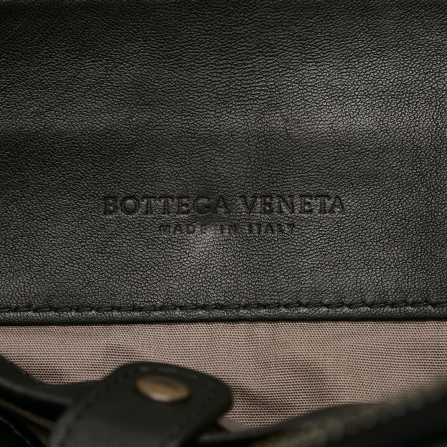 Bottega Veneta Intrecciato Clutch (SHG-36992)