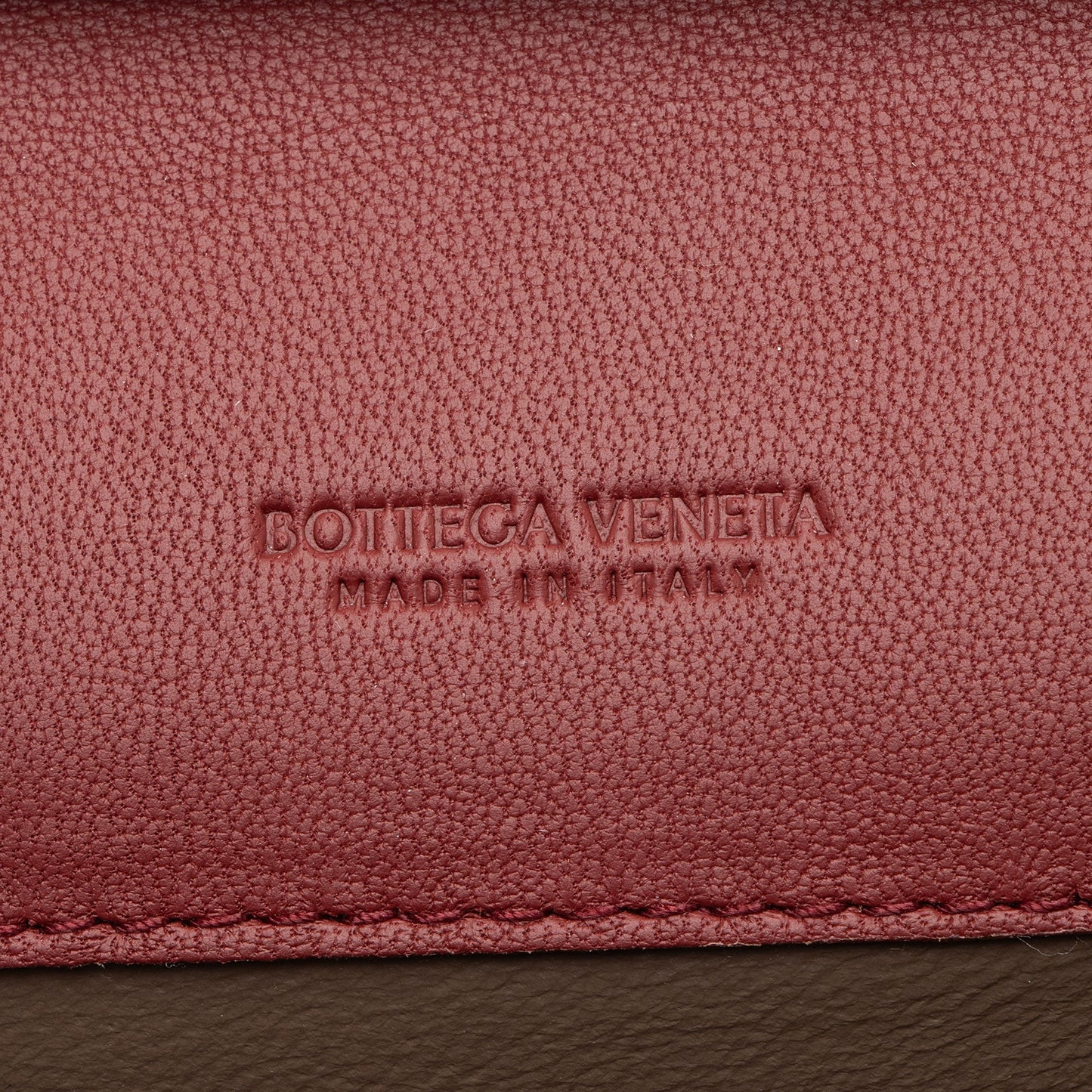 Bottega Veneta Intrecciato Nappa Flap Clutch (SHF-tEWJJp)