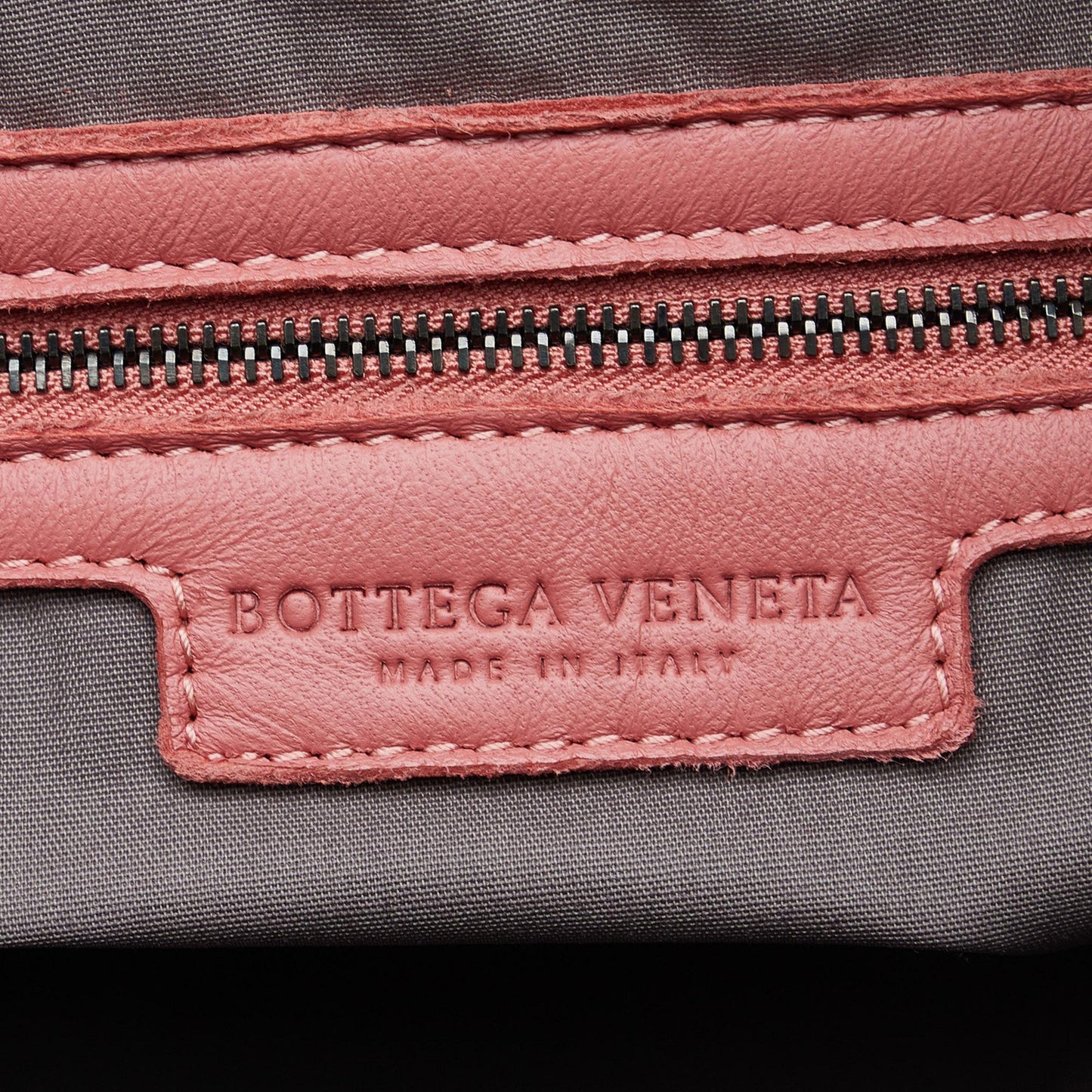 Bottega Veneta Intrecciato Shoulder Bag (SHG-sOAiHG)