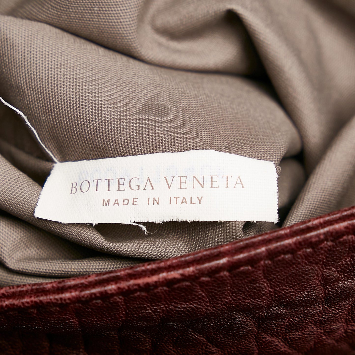 Bottega Veneta Leather Crossbody Bag (SHG-eo6TLY)