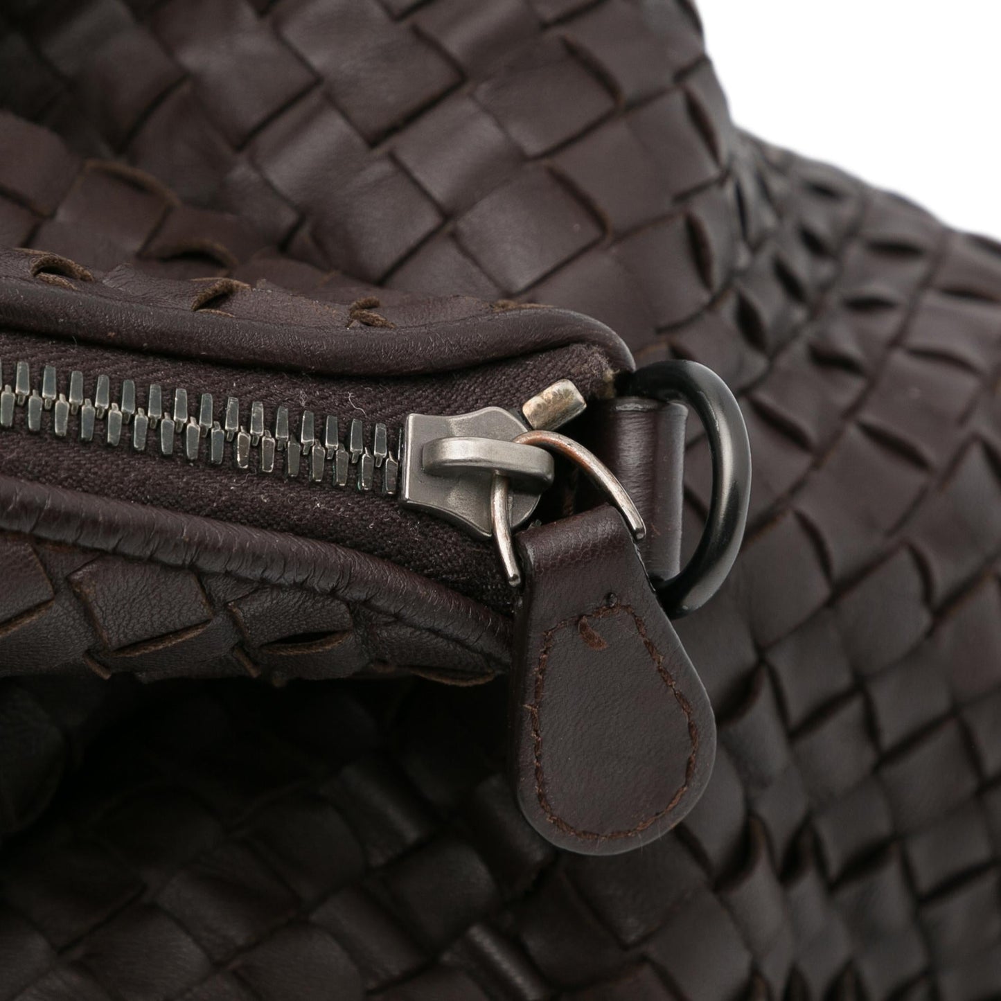 Bottega Veneta Maxi Intrecciato Convertible Tote (SHG-fgaSFB)